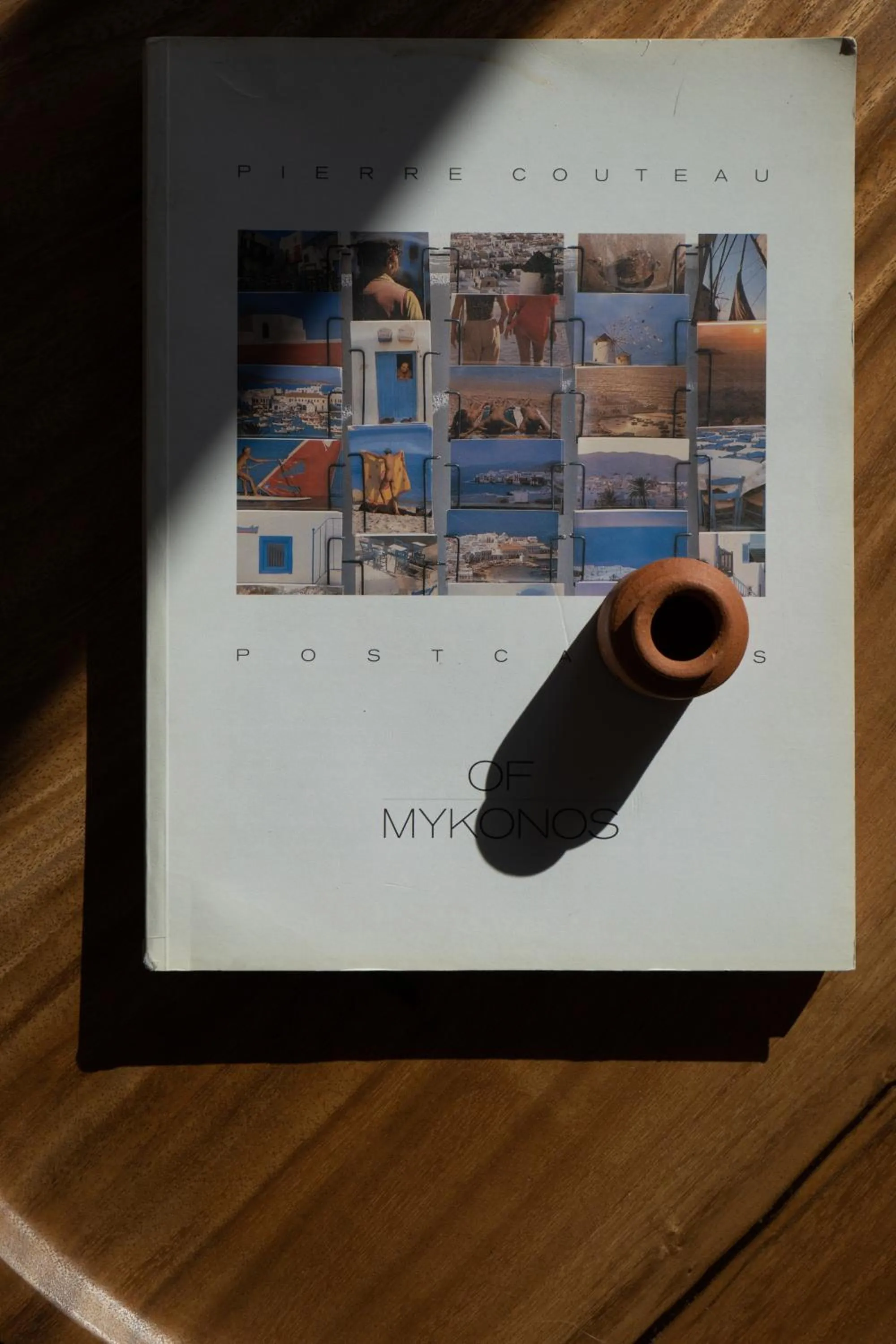 Decorative detail in Ikies of Mykonos