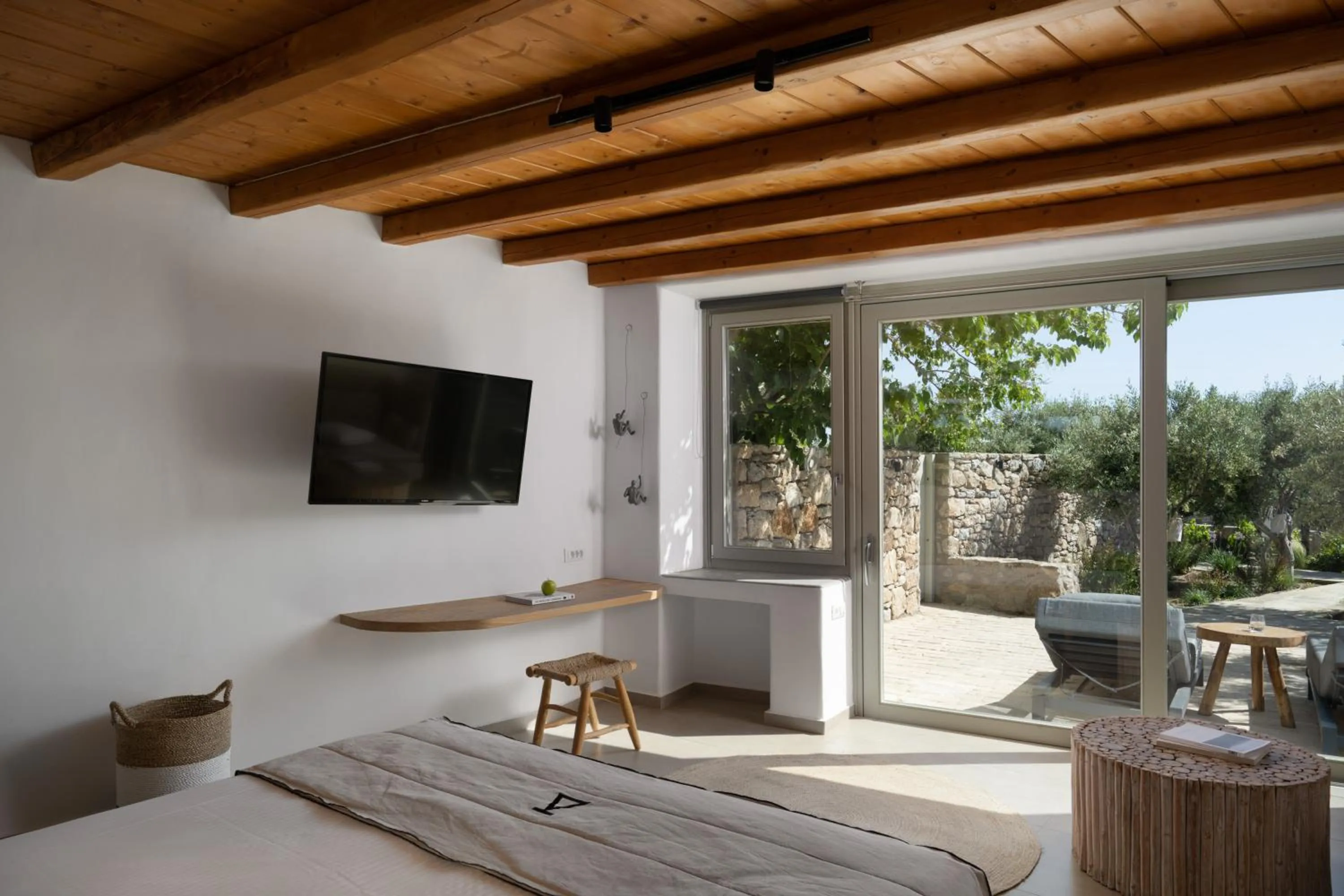 Bedroom, Bed in Ikies of Mykonos