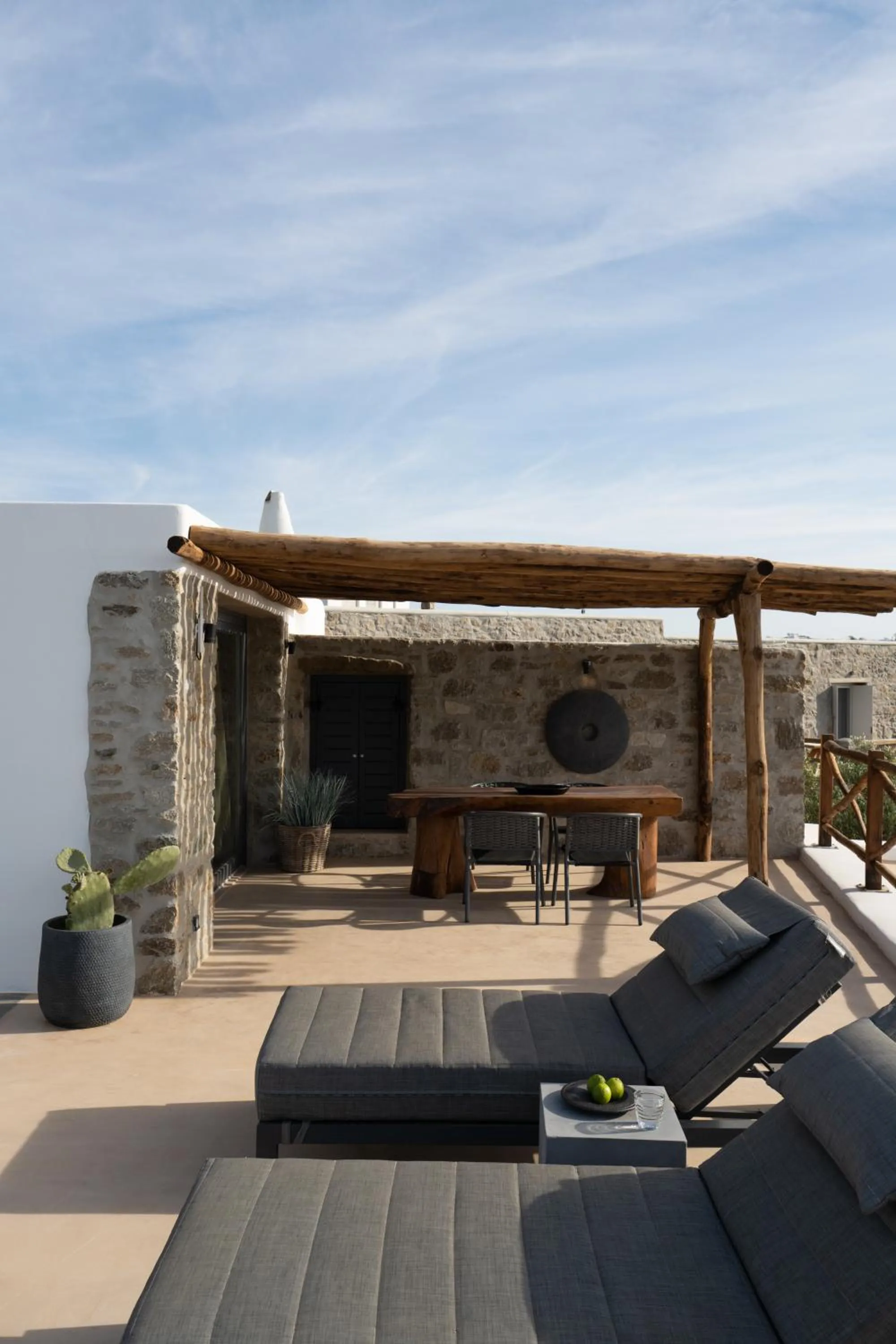 Patio in Ikies of Mykonos