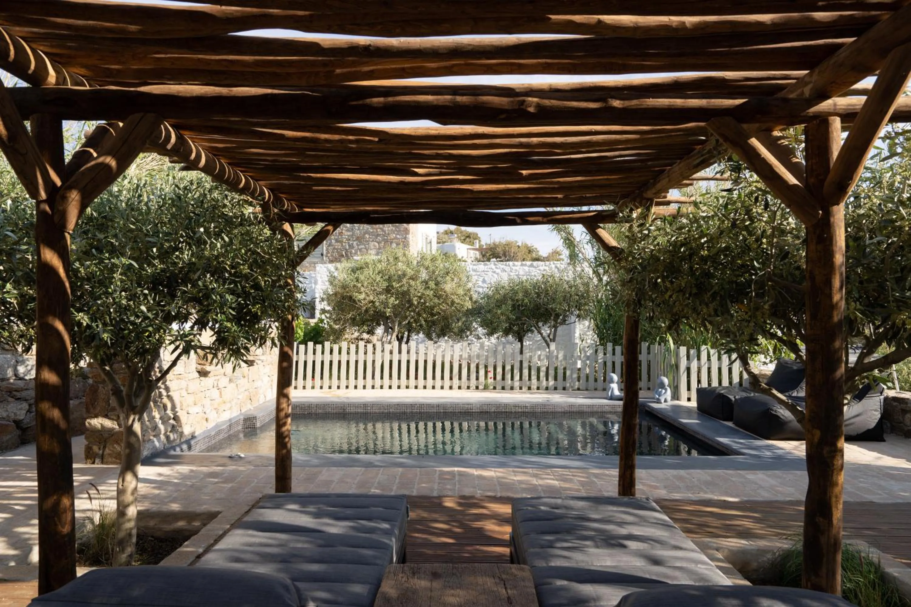 Patio in Ikies of Mykonos