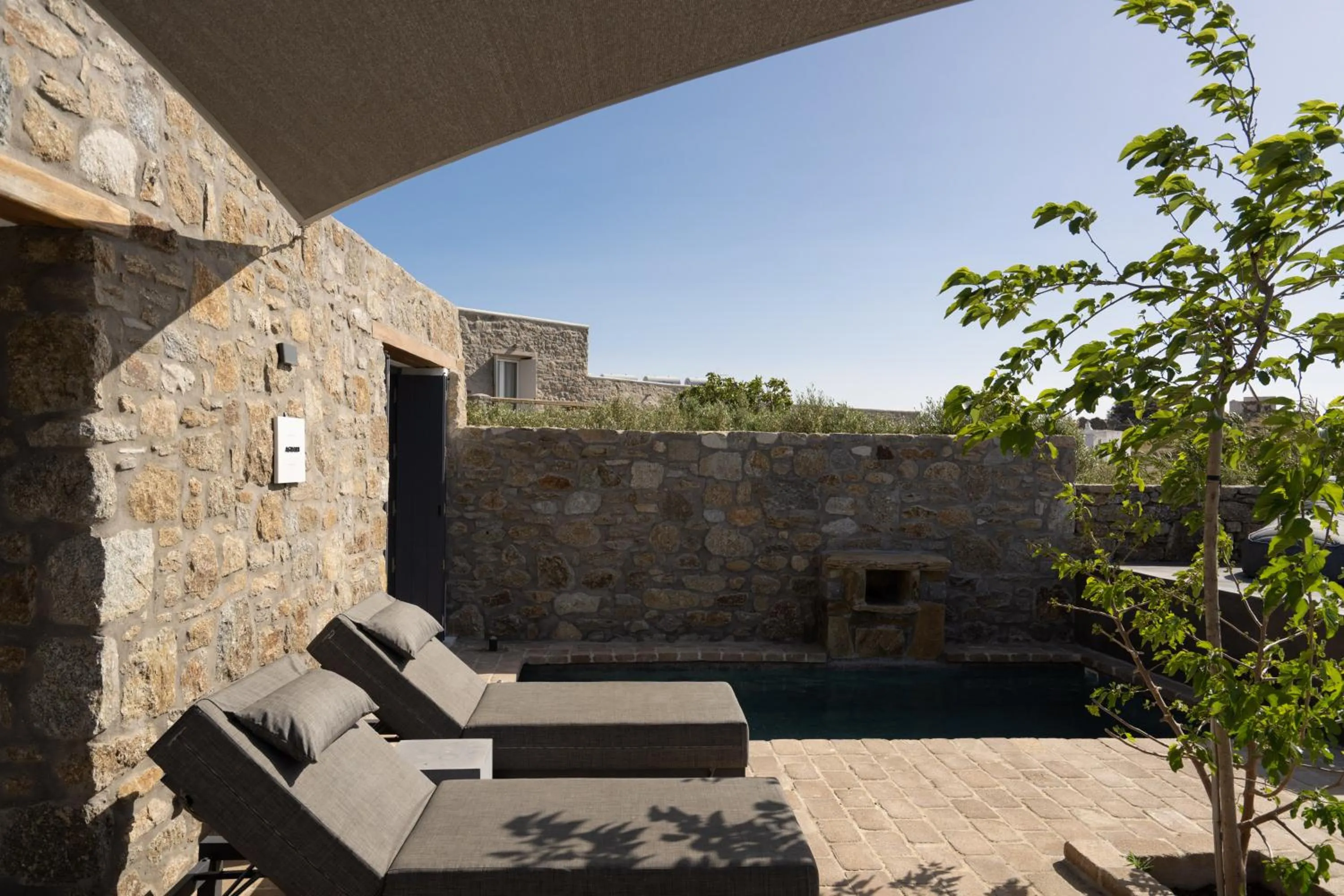 Shower in Ikies of Mykonos