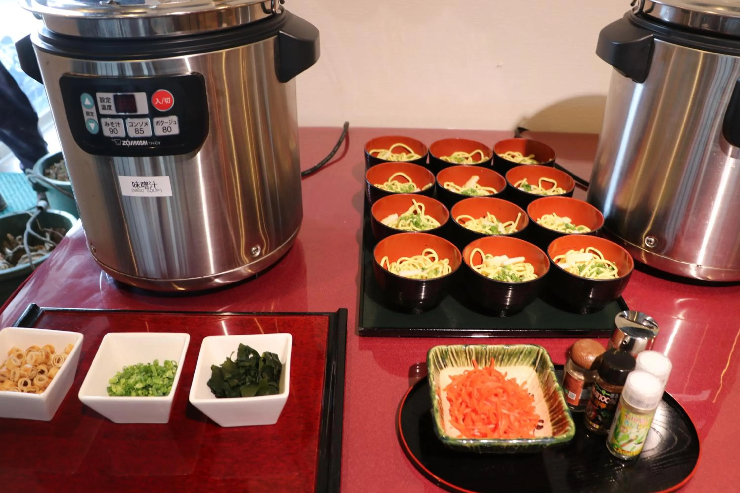 Restaurant/places to eat in Hotel East China Sea