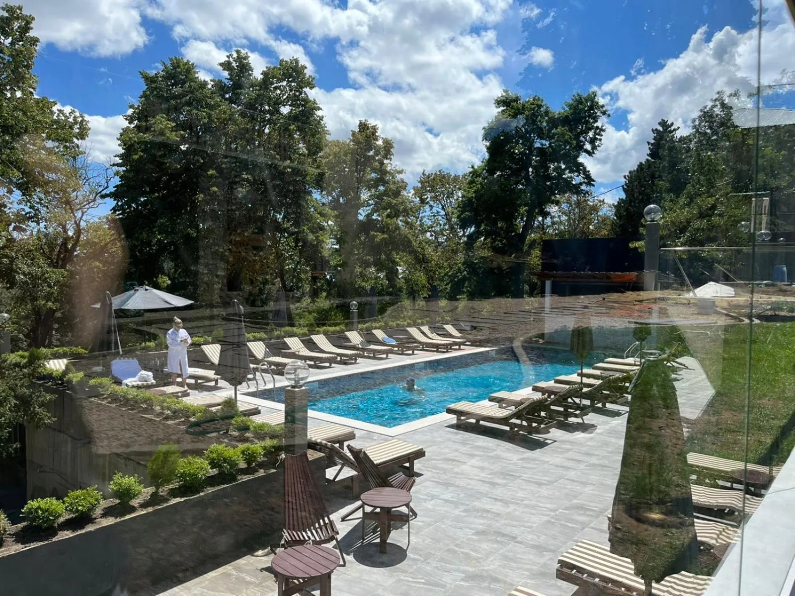 Swimming pool in The Residence Hotel & Cottages