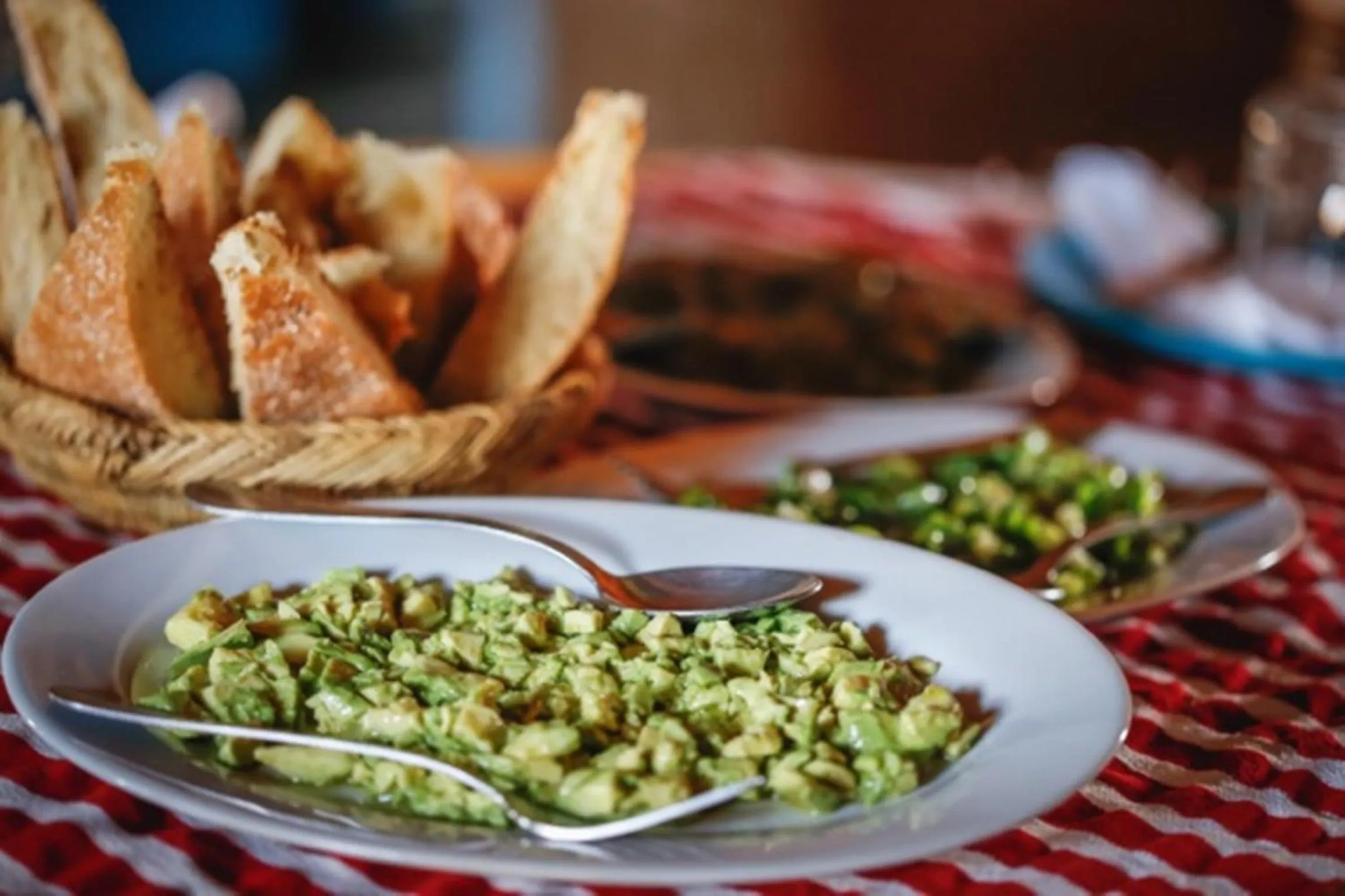 Restaurant/places to eat in Maison Boutchrafine