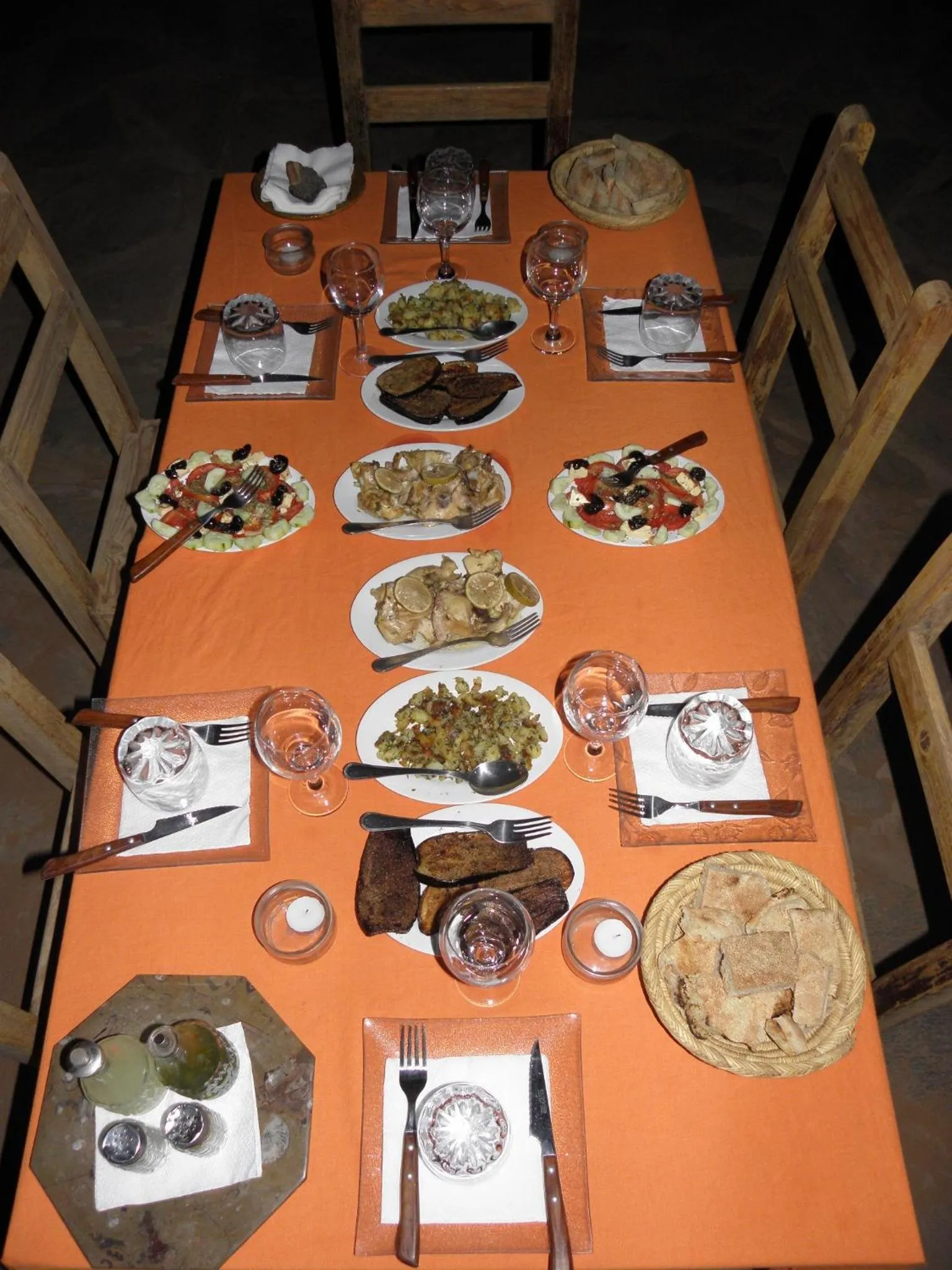 Food and drinks in Maison Boutchrafine