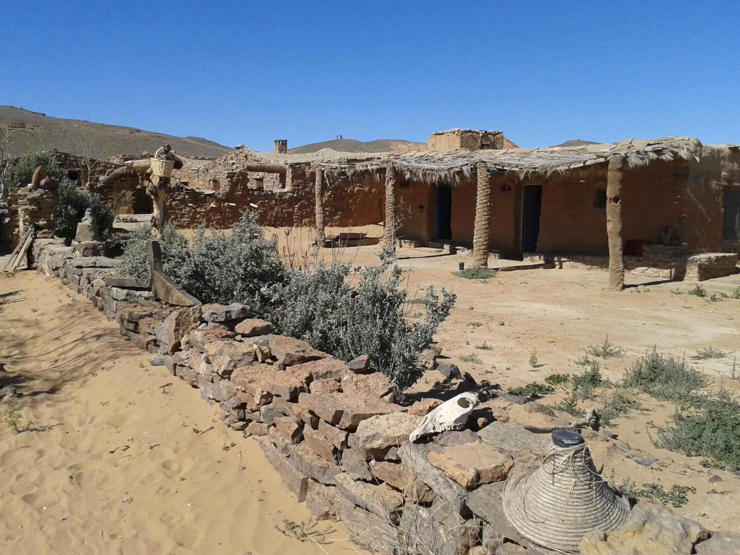 Balcony/Terrace in Maison Boutchrafine
