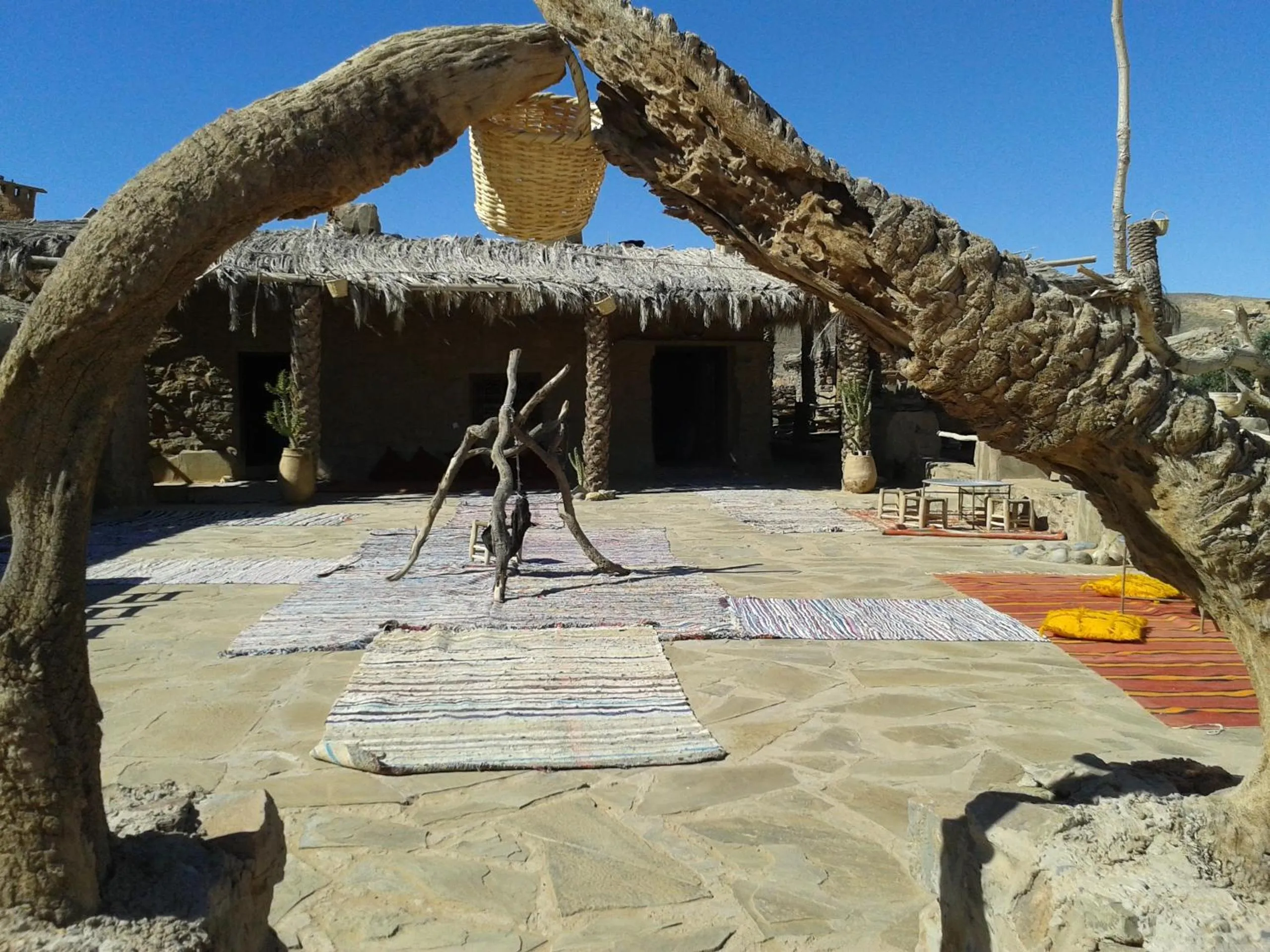 Balcony/Terrace in Maison Boutchrafine
