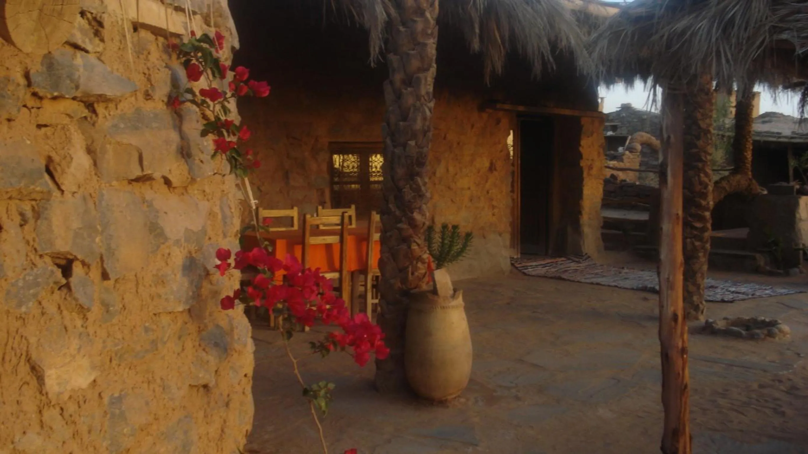 Balcony/Terrace in Maison Boutchrafine