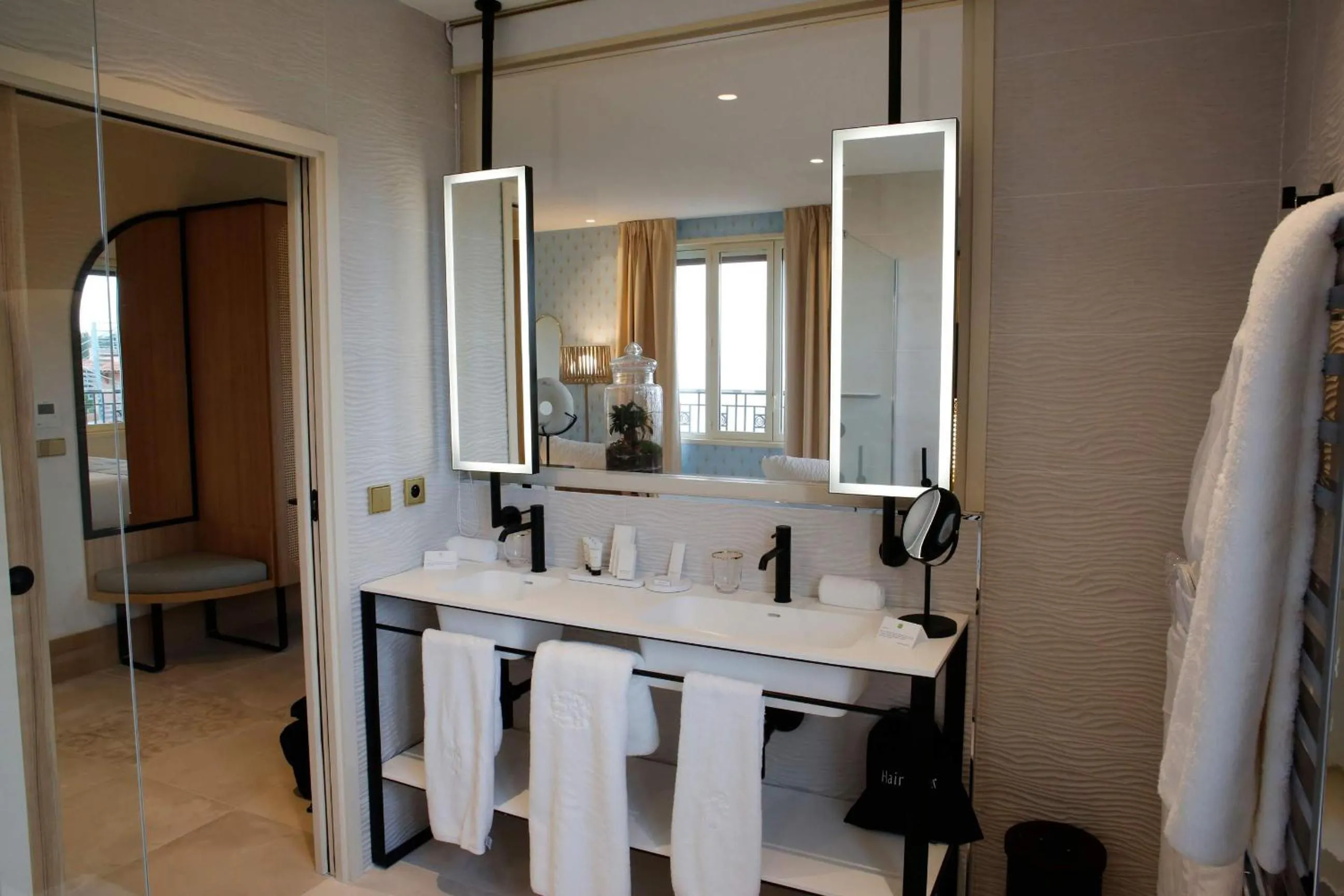 Bathroom in Splendid Hôtel & Spa