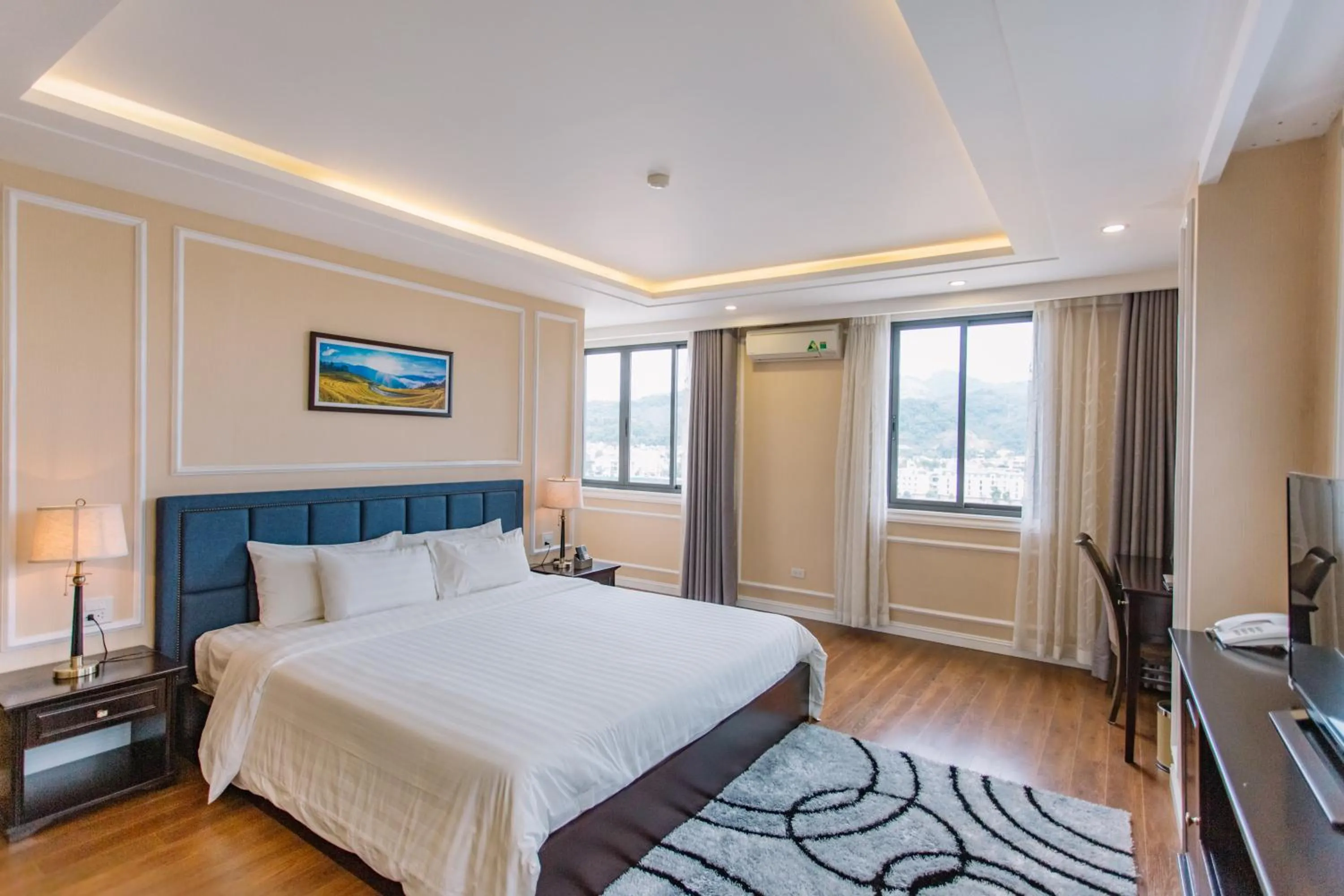 Photo of the whole room, Bed in Cao Minh Hotel