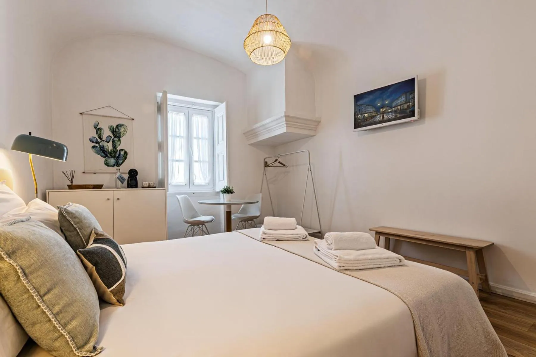 Bedroom, Bed in Lavradores Boutique Guesthouse