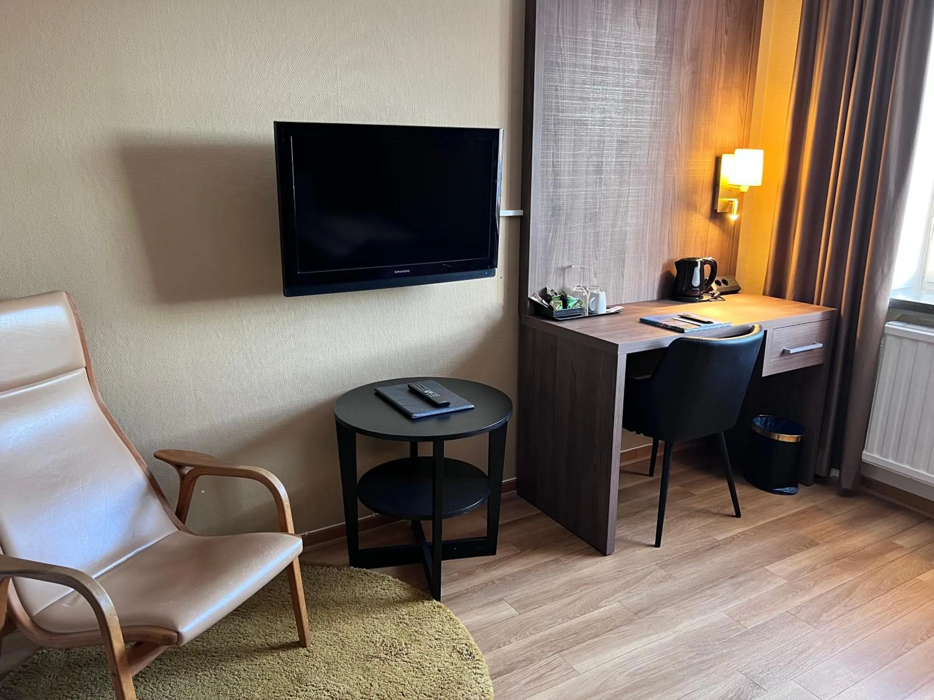 hair dresser in Hotel Wictoria