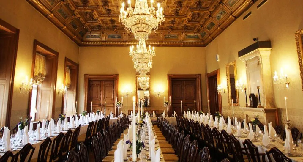 Banquet/Function facilities in Hvedholm Slotshotel