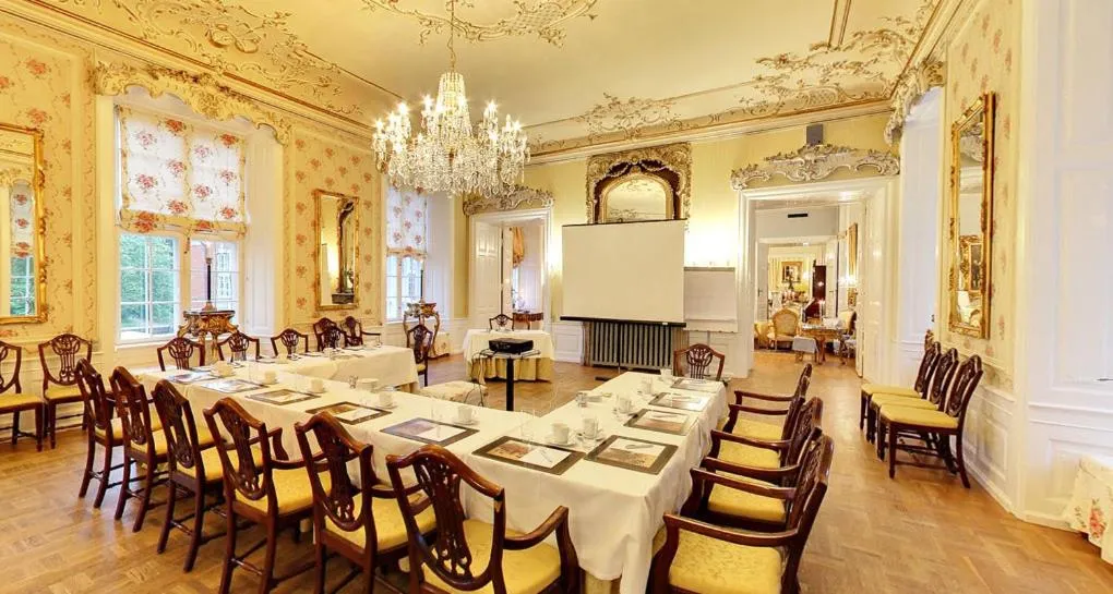 Banquet/Function facilities in Hvedholm Slotshotel