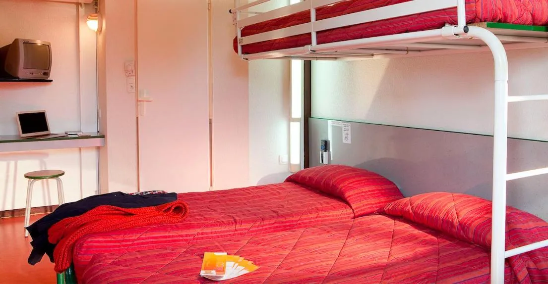 Bedroom in Premiere Classe Mulhouse Sud Morschwiller