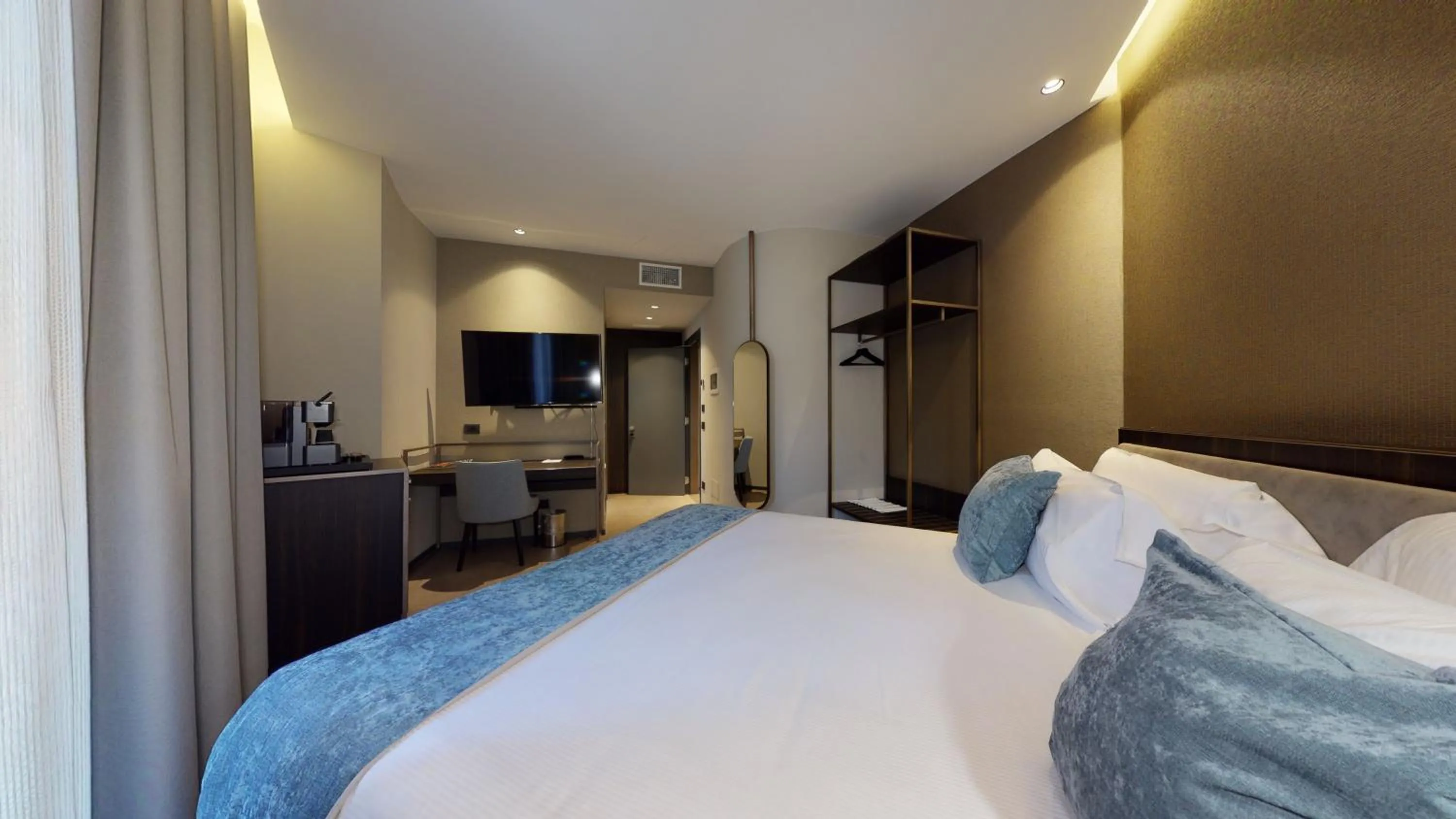 Bed in GALLERIA The Smart Boutique APARTHOTEL By OSPITAMI