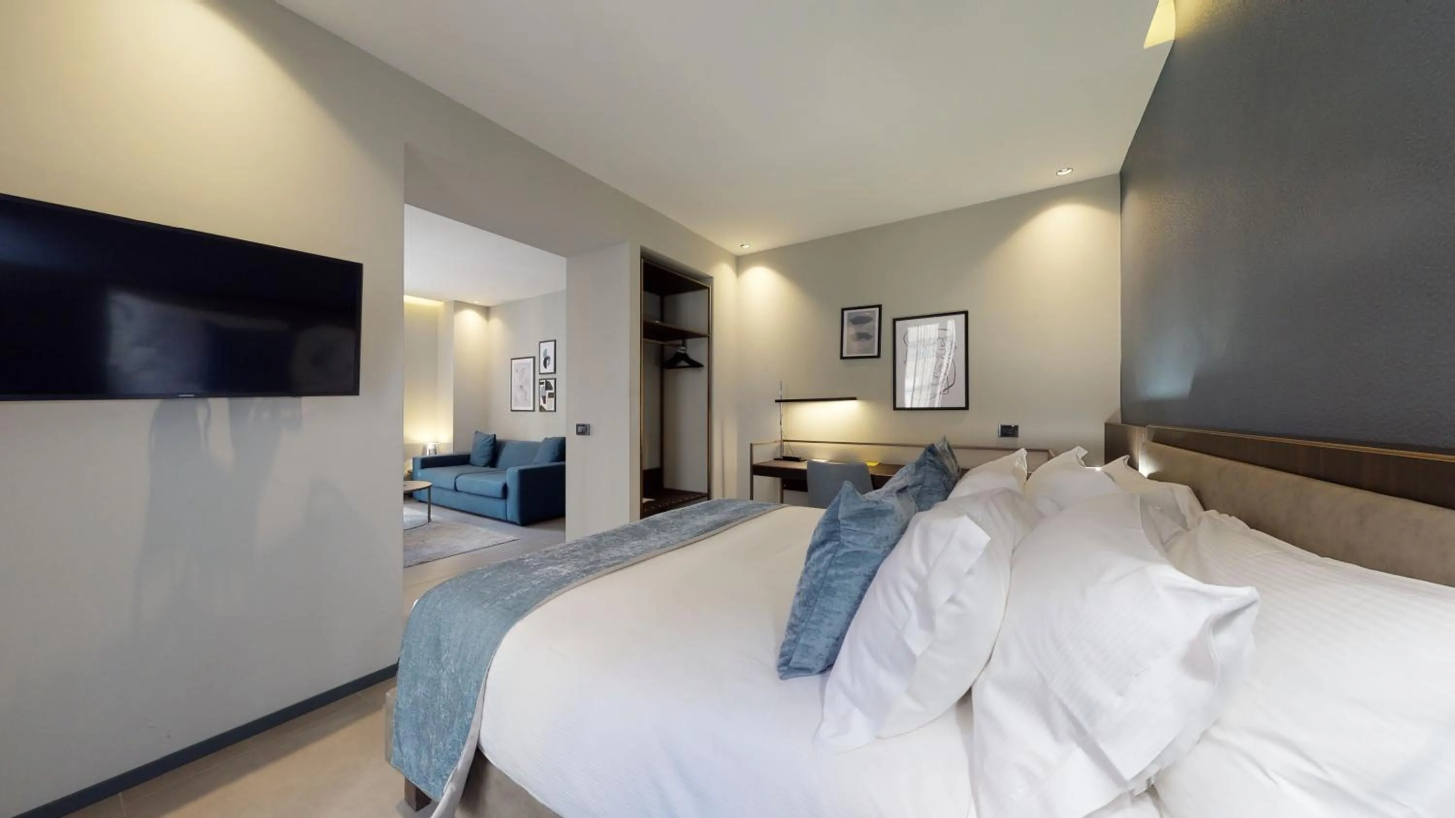 Bed in GALLERIA The Smart Boutique APARTHOTEL By OSPITAMI