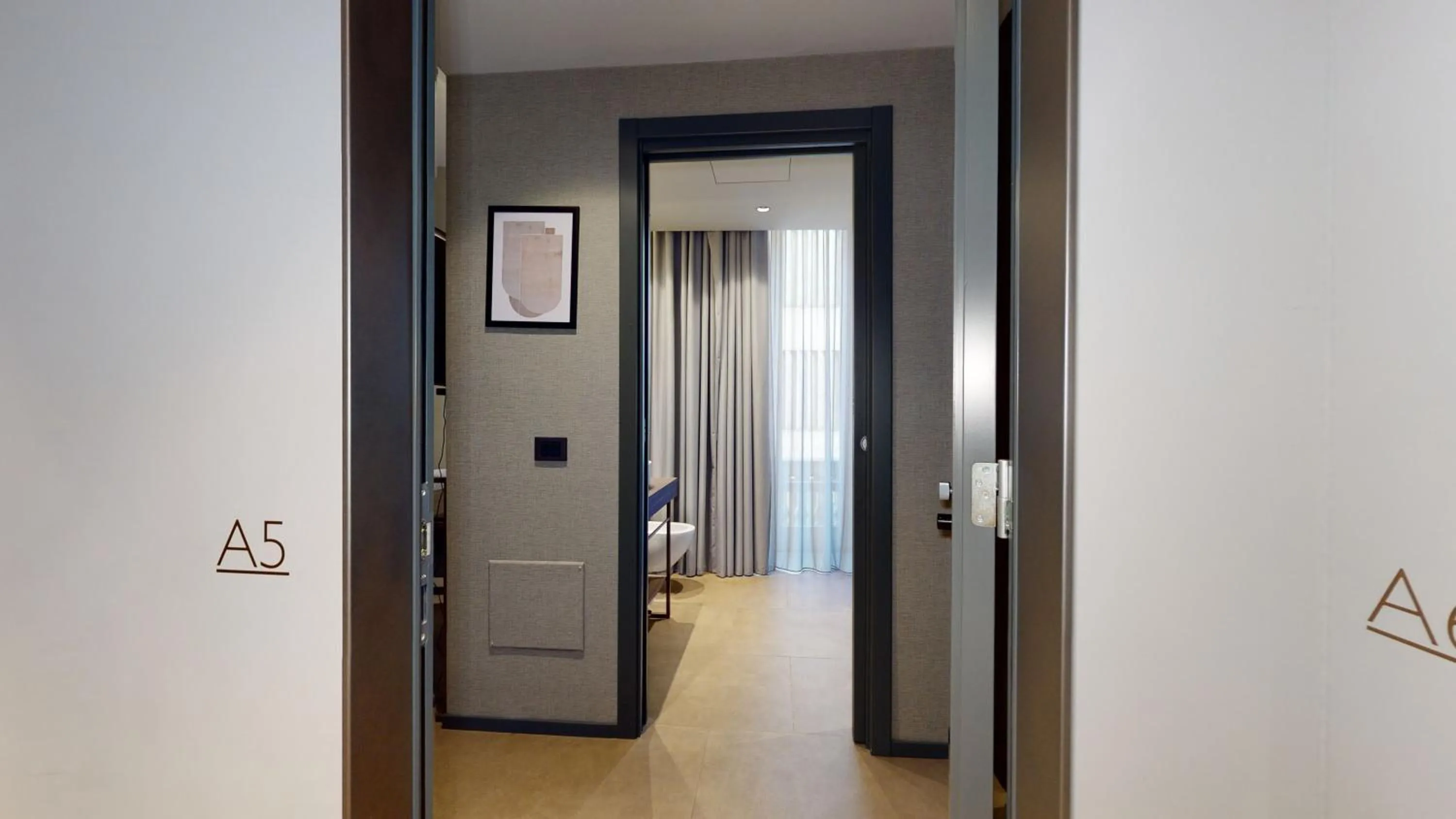Facade/entrance, Bed in GALLERIA The Smart Boutique APARTHOTEL By OSPITAMI