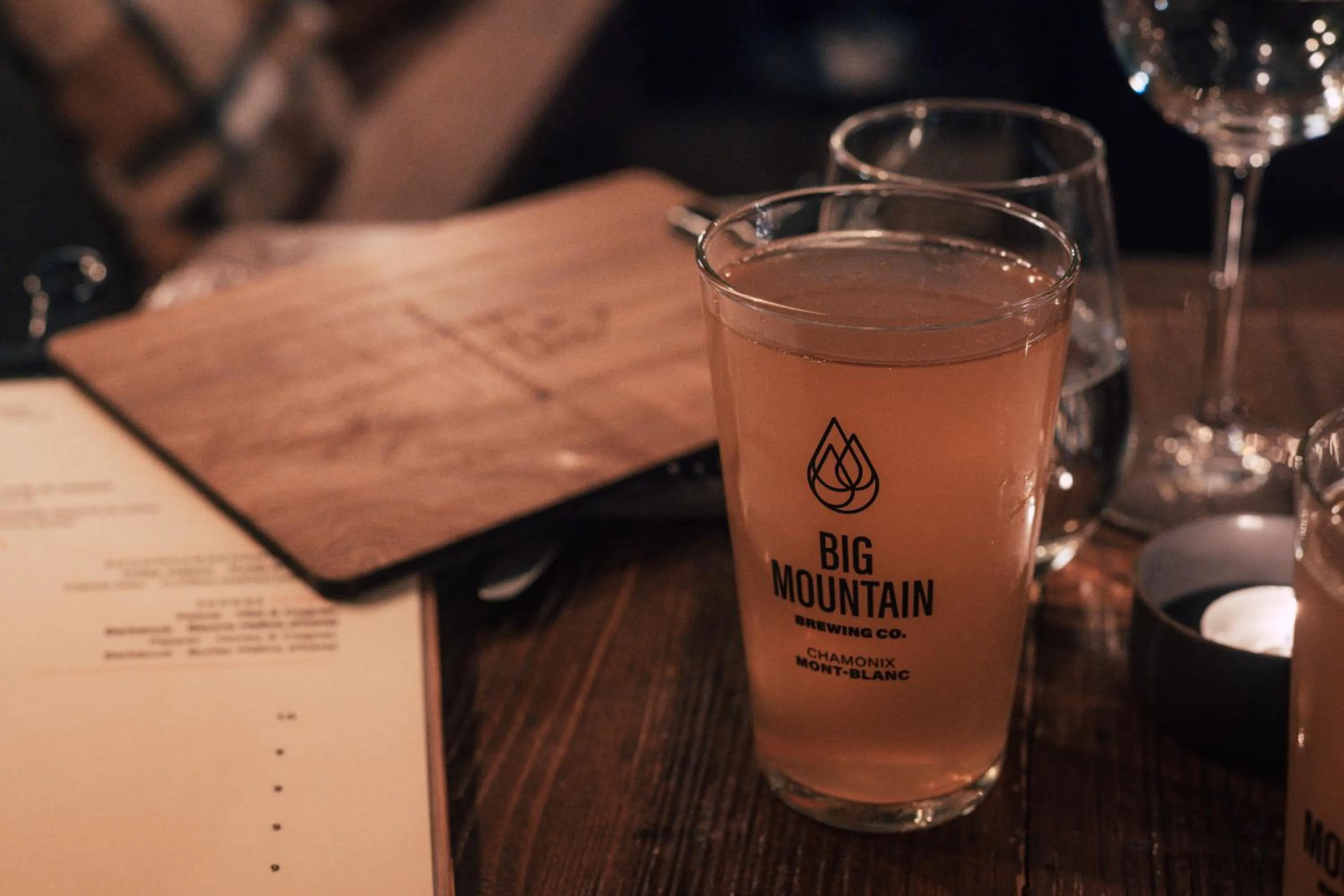 Lounge or bar in Hôtel Maison Doron