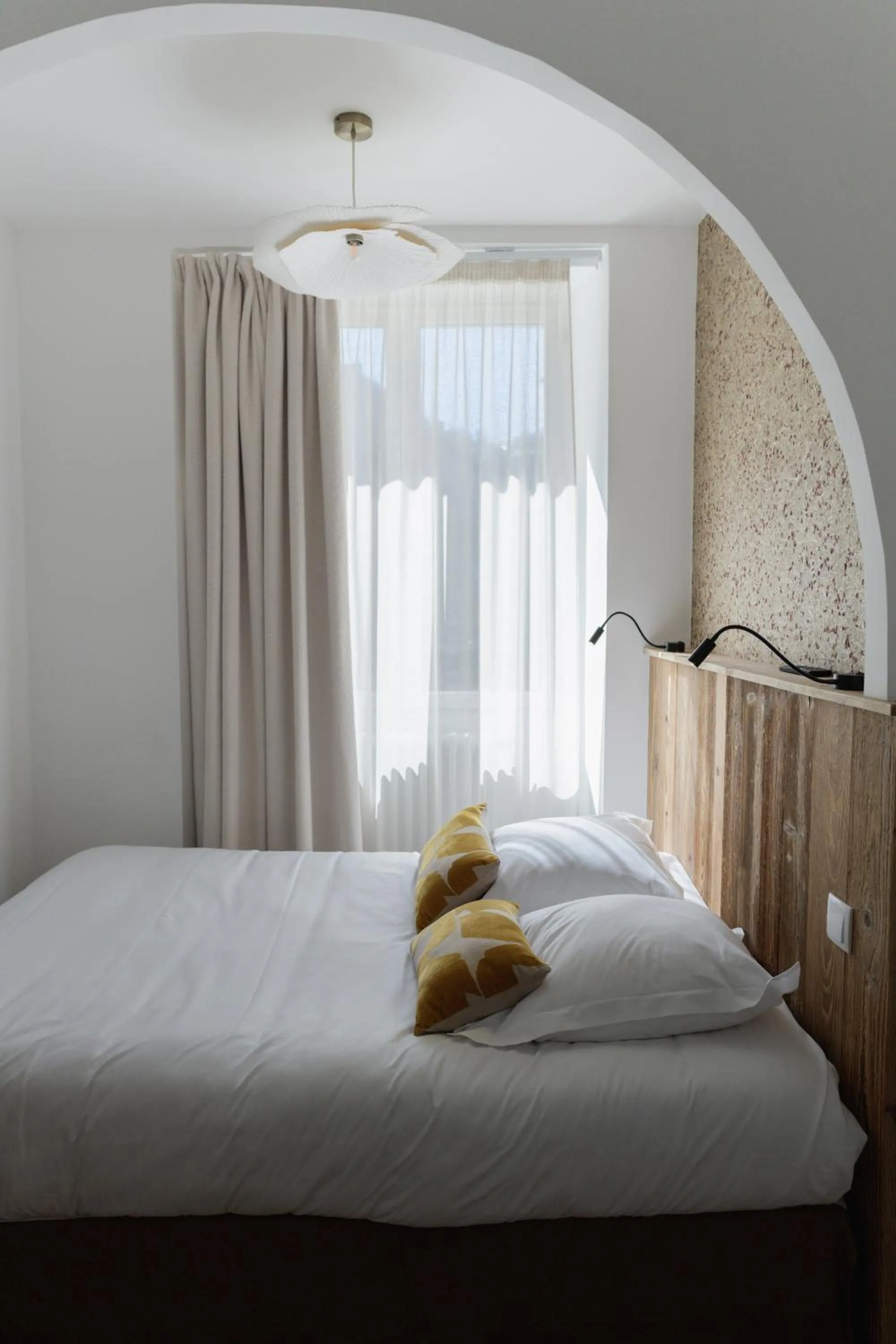 Bed in Hôtel Maison Doron