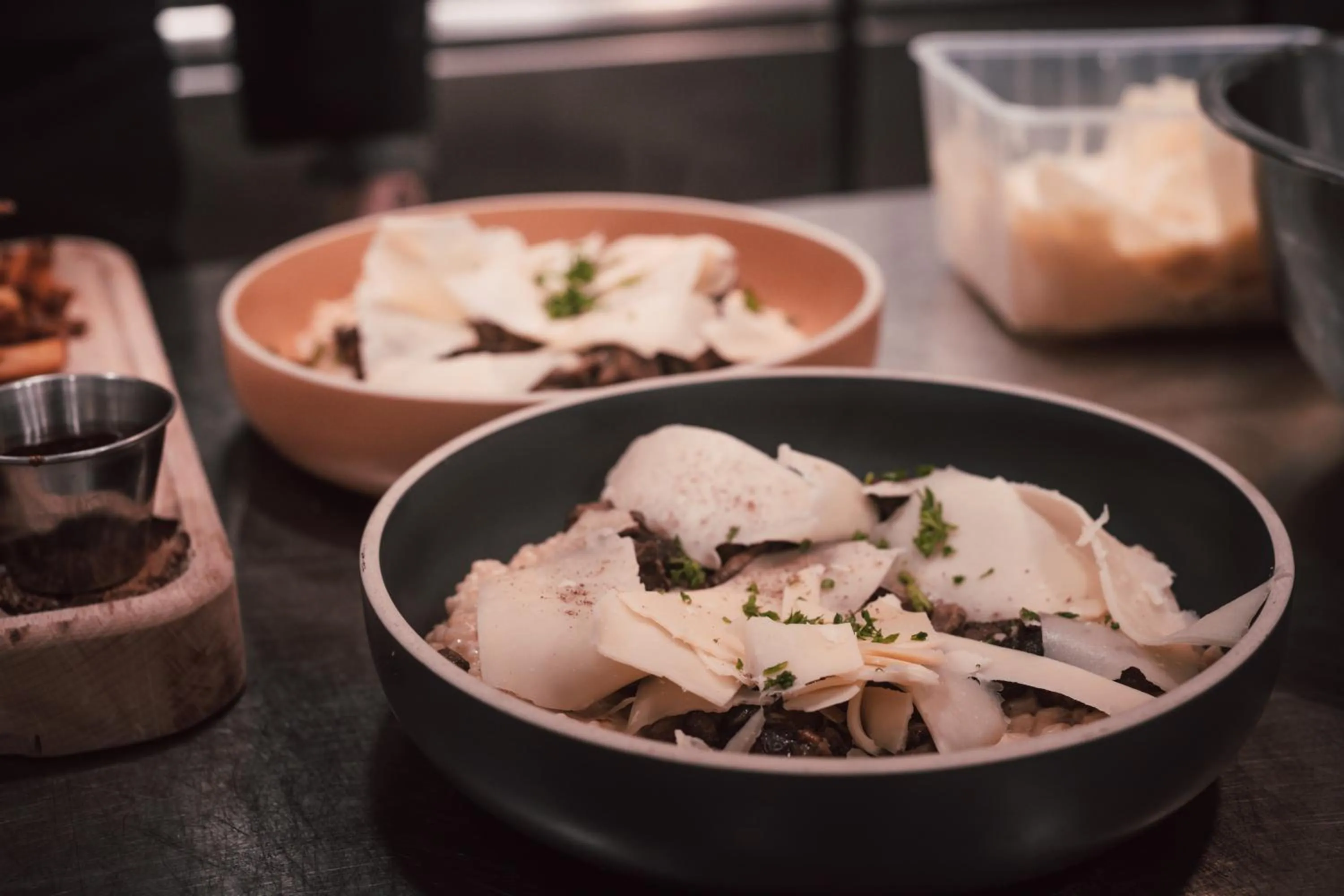 Food and drinks in Hôtel Maison Doron