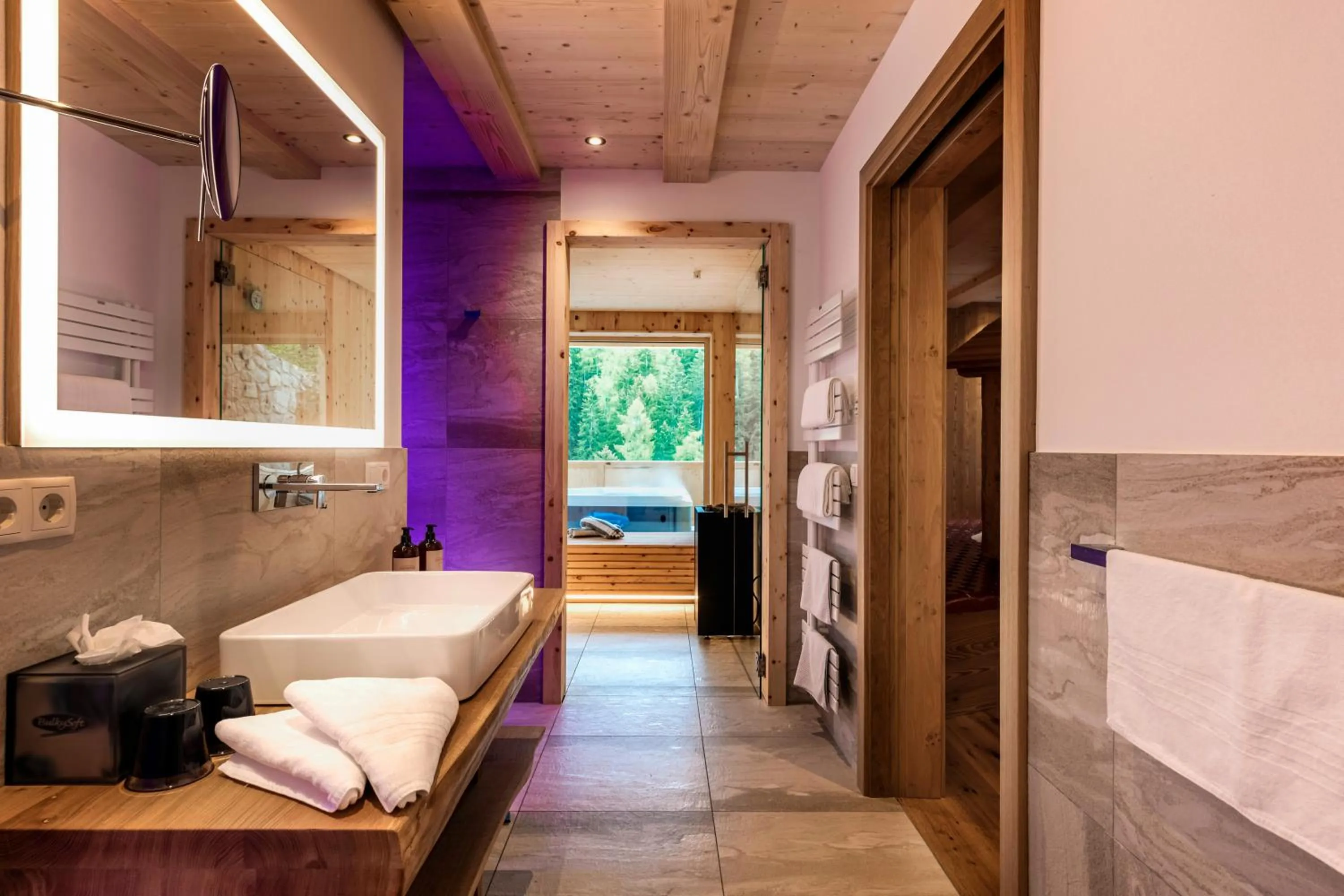 Swimming pool, Bed in Mountain Village Hasenegg