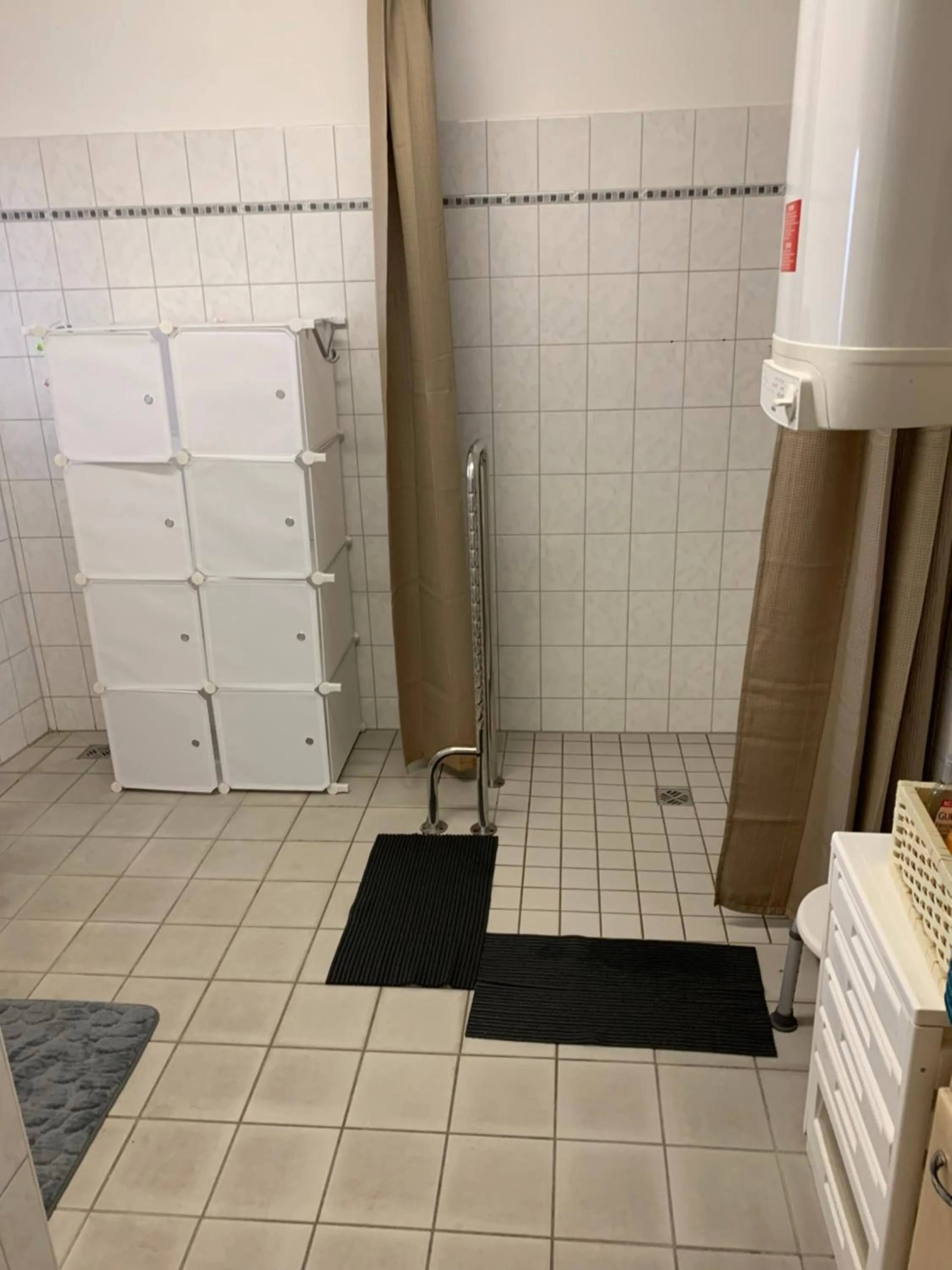 Shower in Hostel am Ostentor