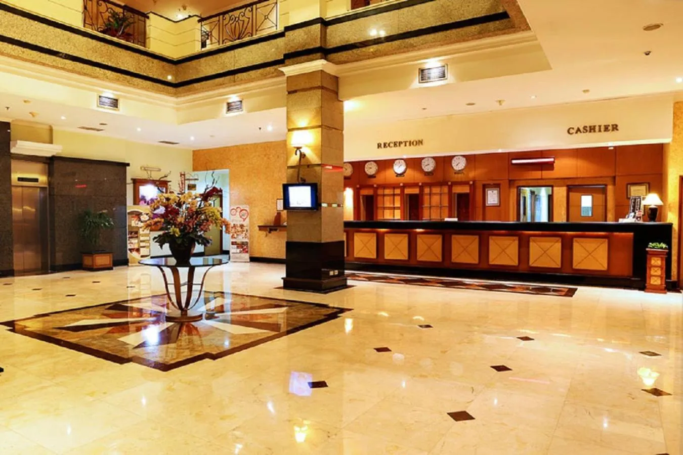 Lobby or reception in Mega Anggrek Hotel Jakarta Slipi