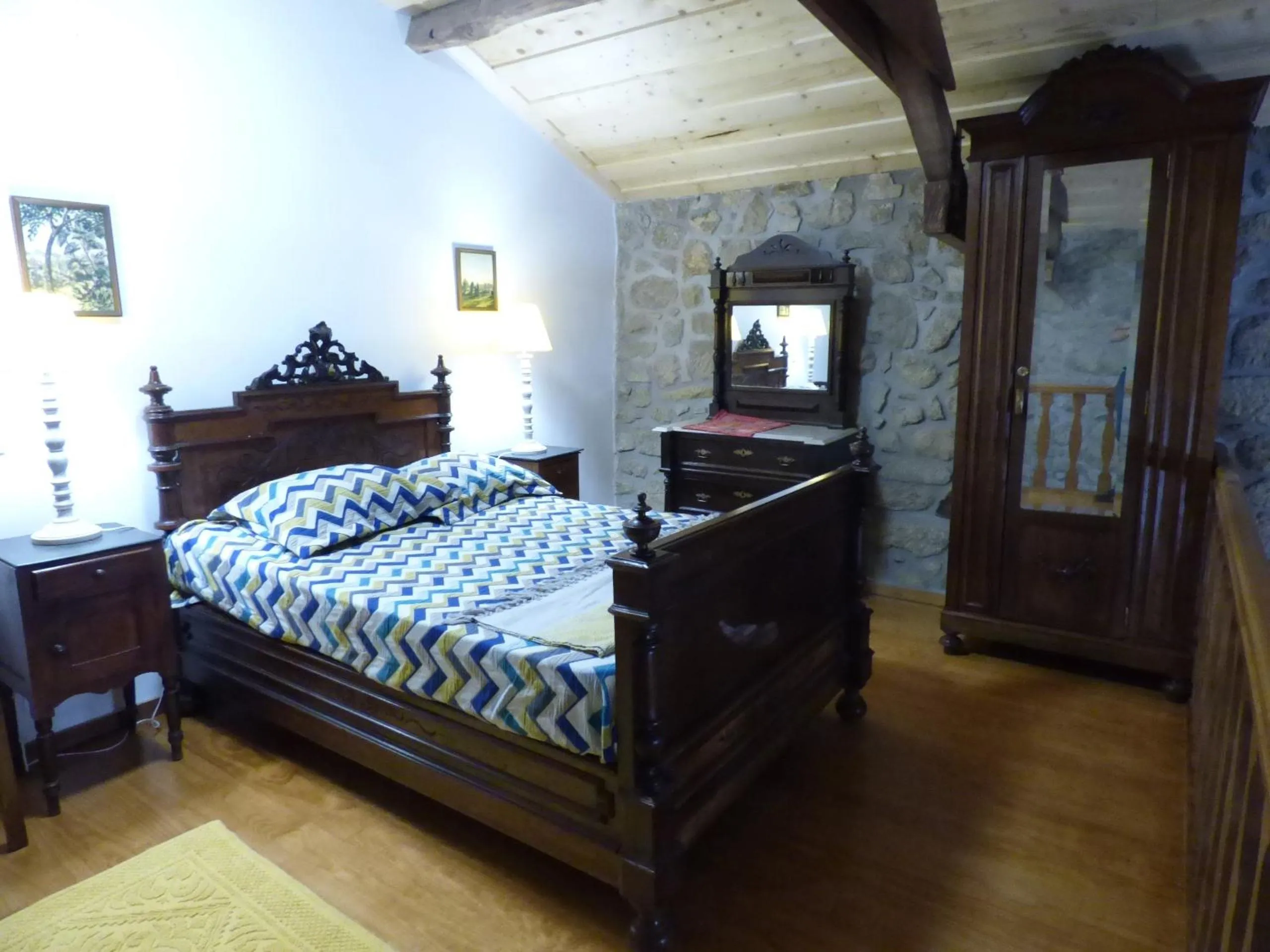 Bed in Quinta de Santa Baia