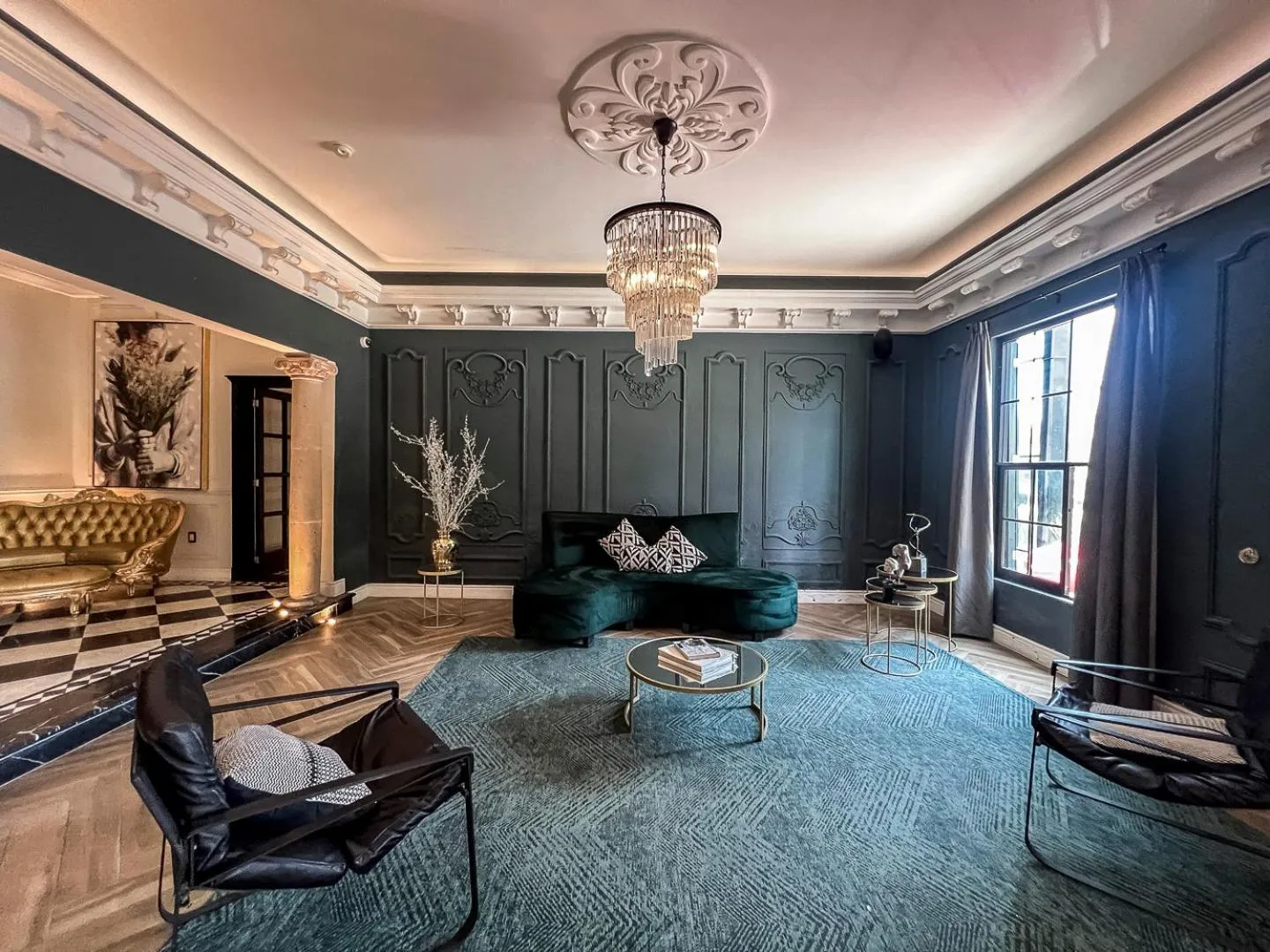 Seating area in Mansión E. Borbón