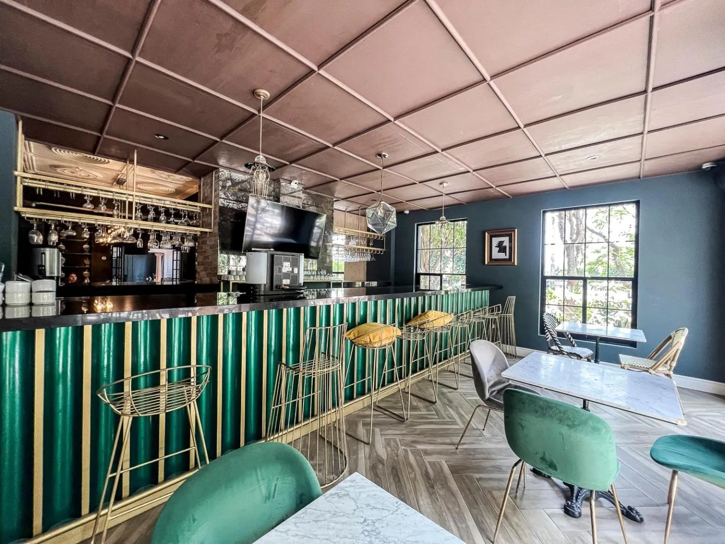 Lounge or bar in Mansión E. Borbón