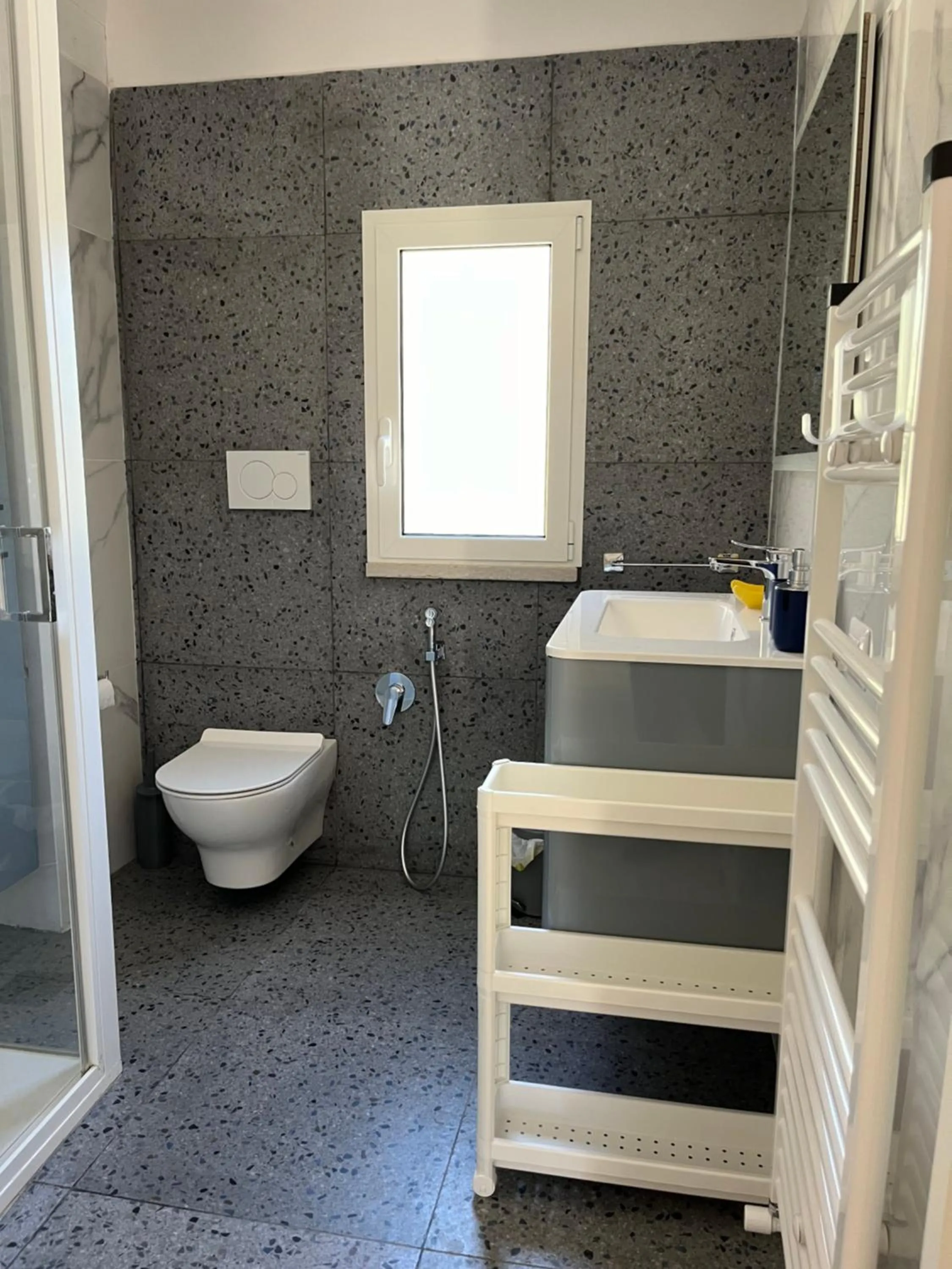 Shower in B&B Villa Mediterranea with private parking
