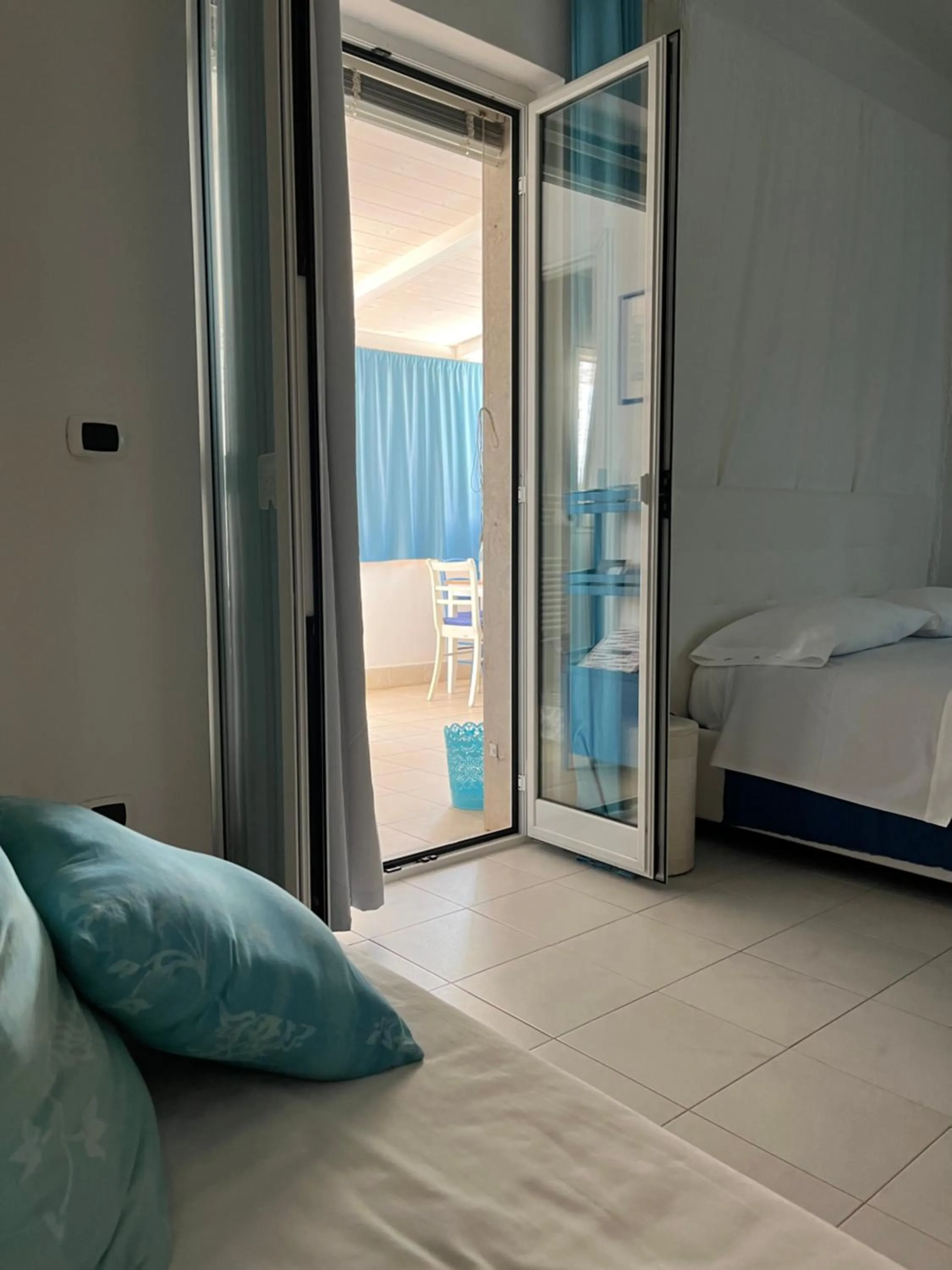 Bed in B&B Villa Mediterranea with private parking