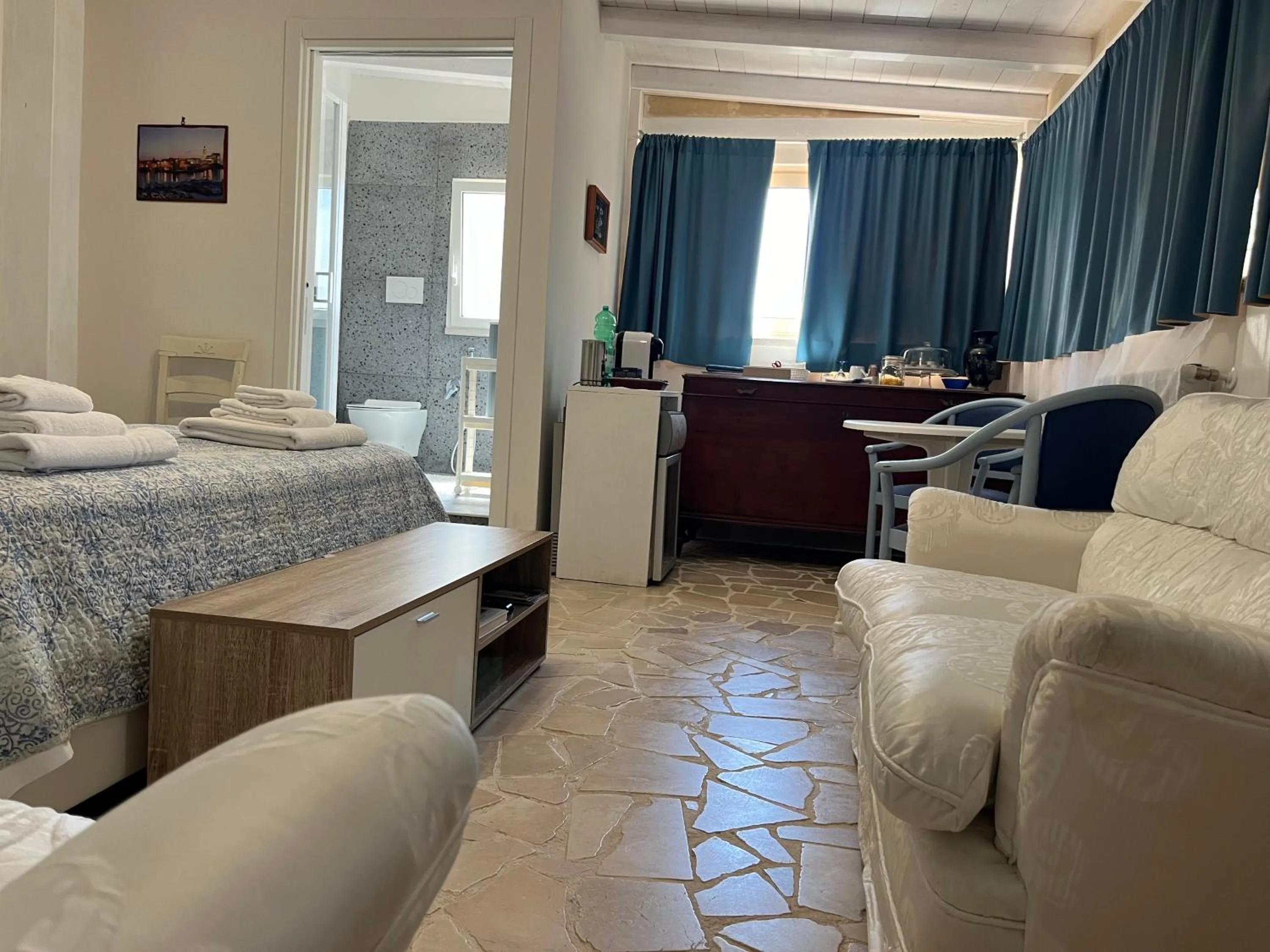 Seating area, Bed in B&B Villa Mediterranea with private parking