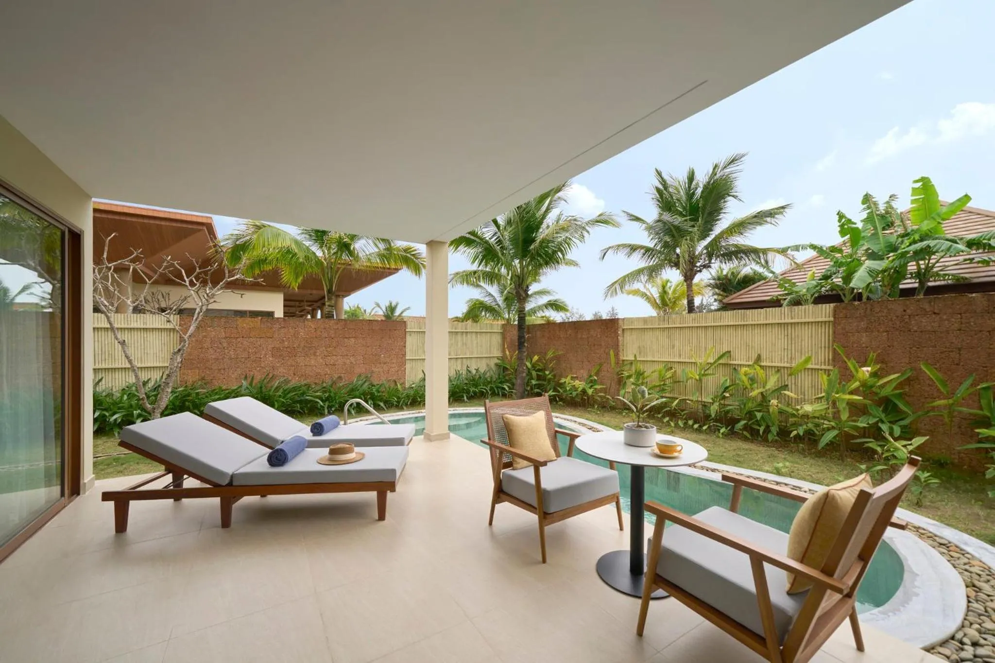 Photo of the whole room in voco Quang Binh Resort by IHG