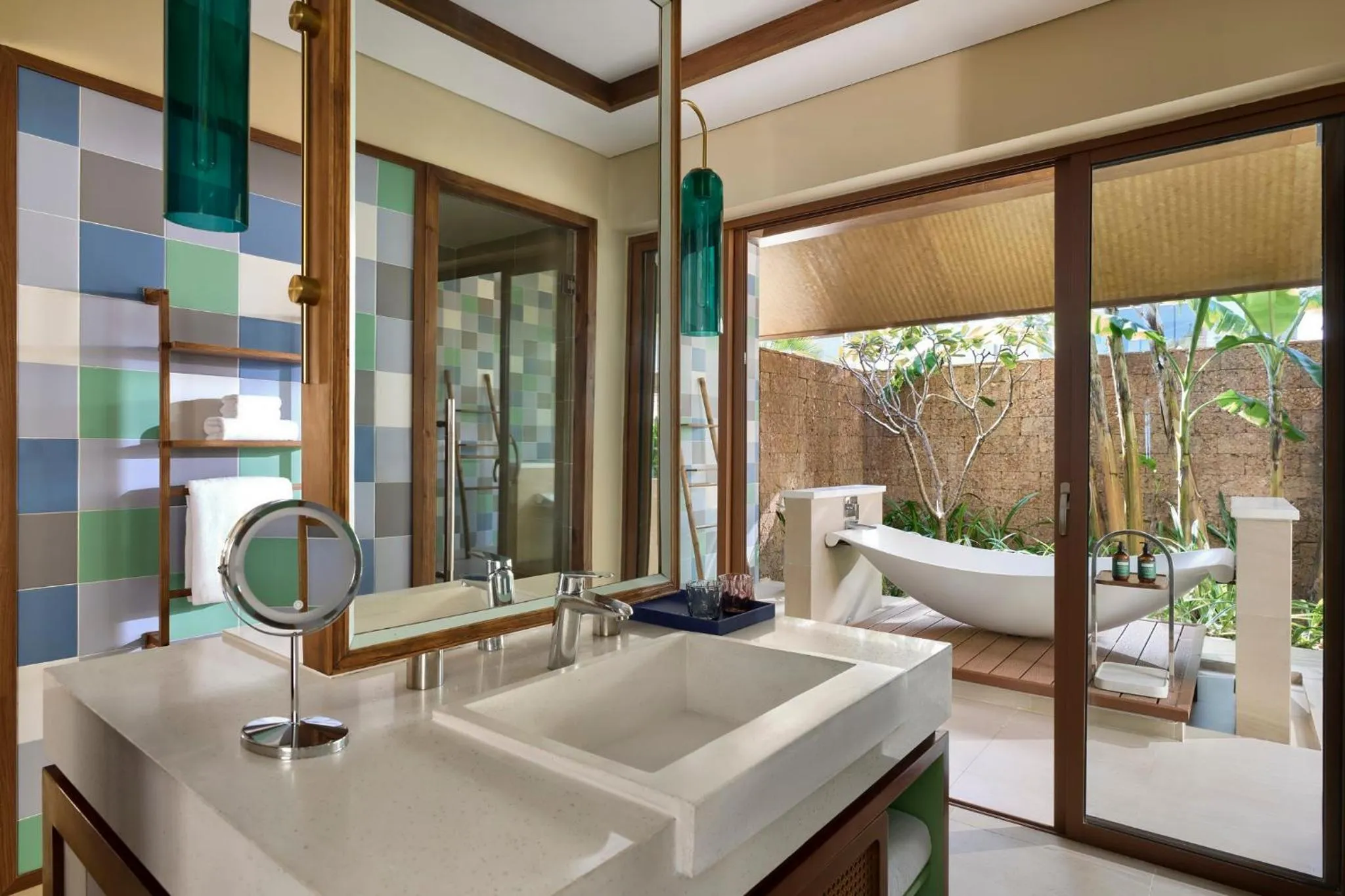 Photo of the whole room in voco Quang Binh Resort by IHG