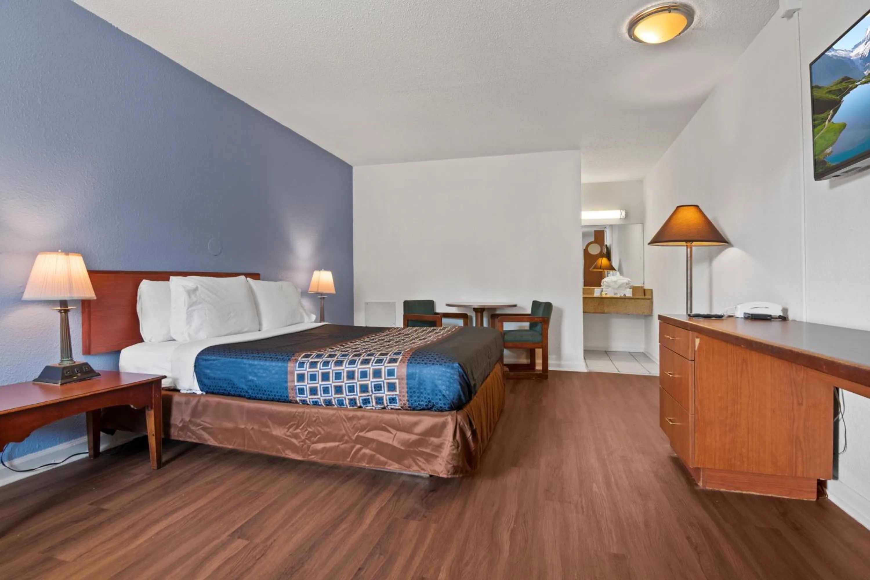 Bed in Economy Lodge Portsmouth