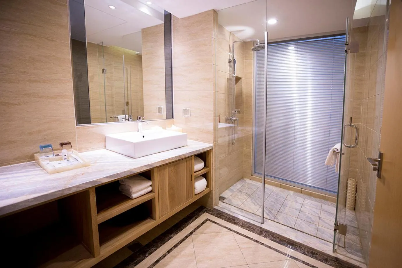 Bathroom in Metropark Hotel Yingkun Beijing