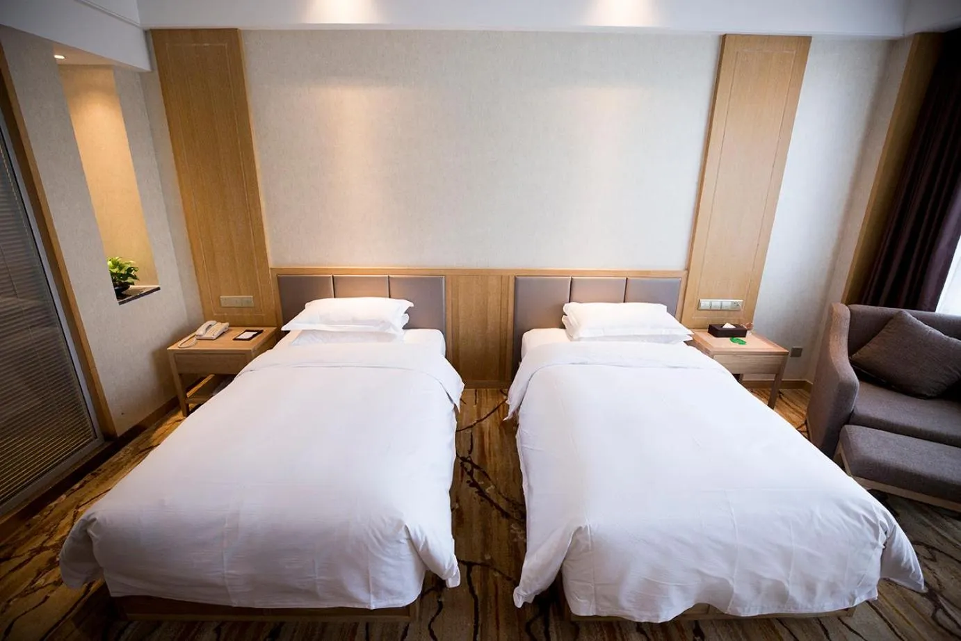 Bed in Metropark Hotel Yingkun Beijing