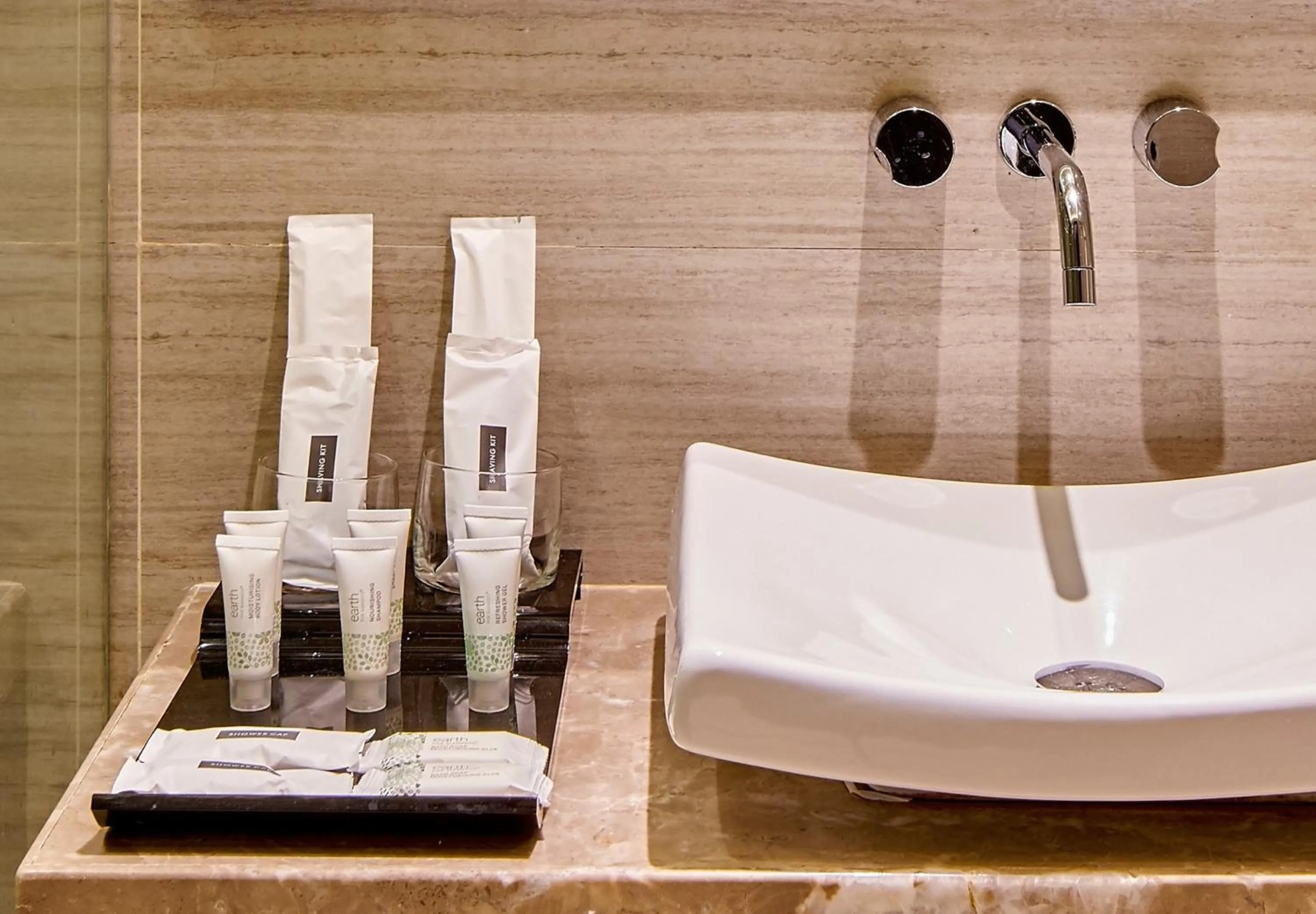 Bathroom in Goldfinch Hotel Mumbai