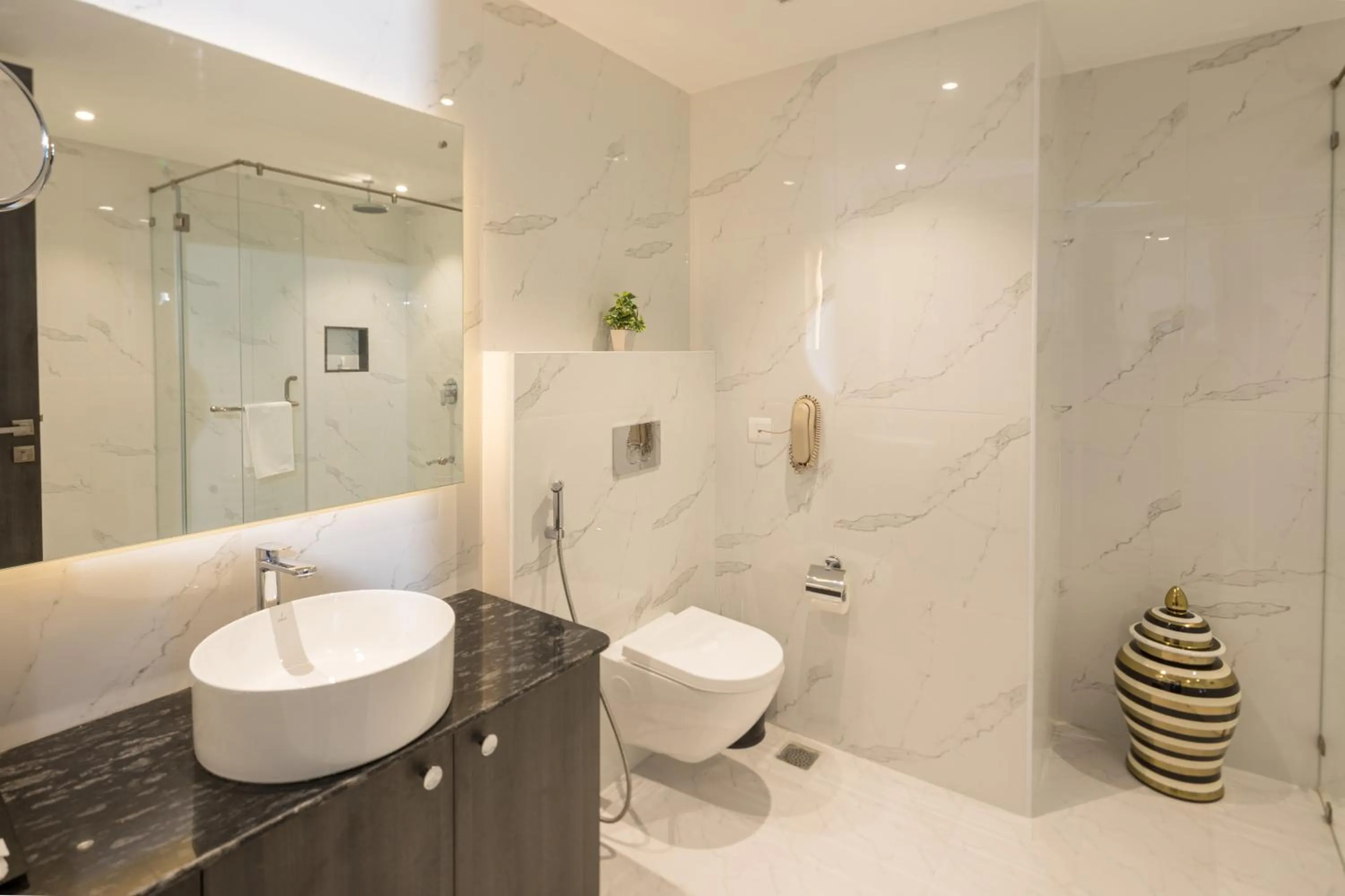 Bathroom in Goldfinch Hotel Mumbai