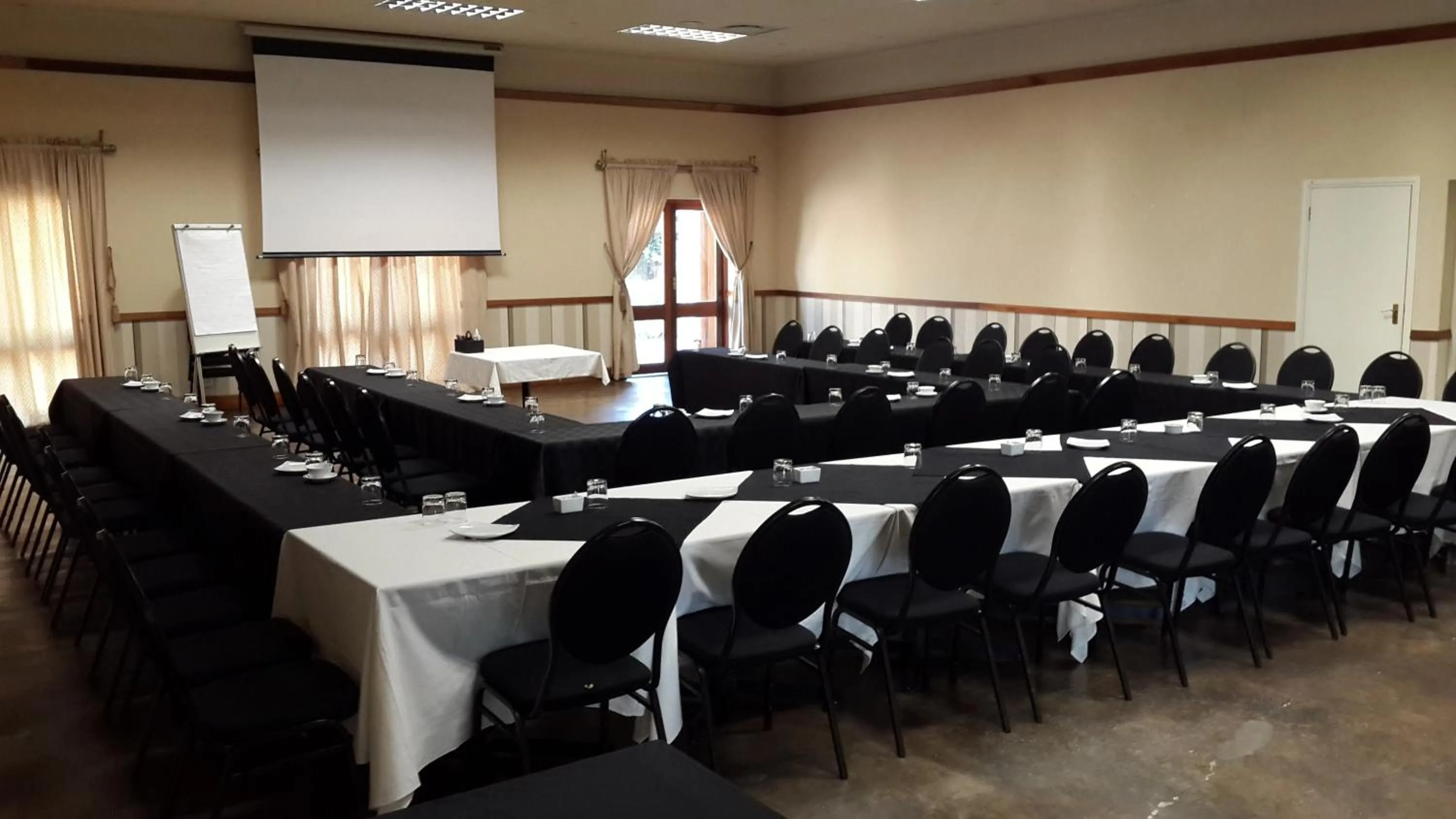 Business facilities in Villa Jana Guesthouse