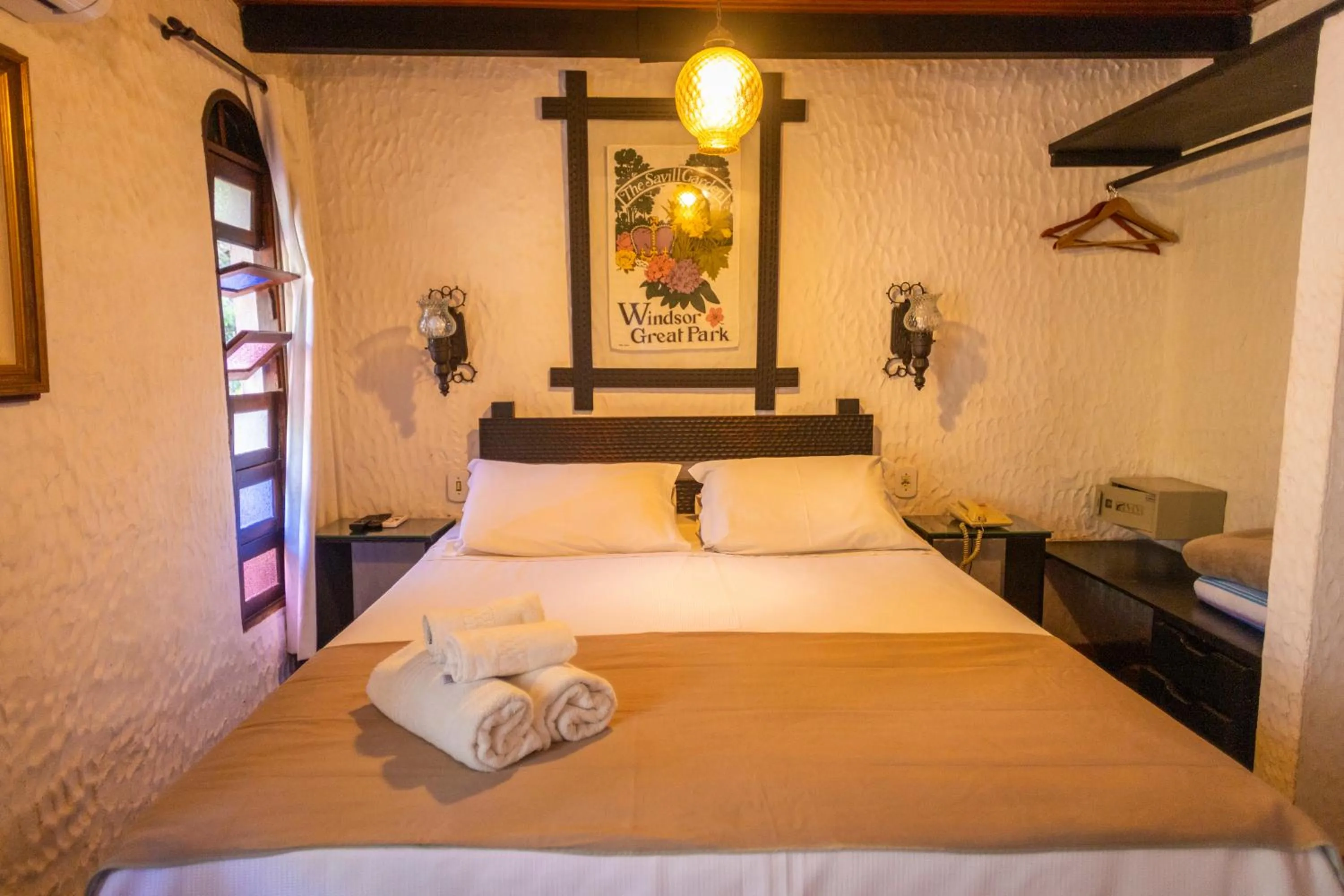 Bed in Hotel Britannia