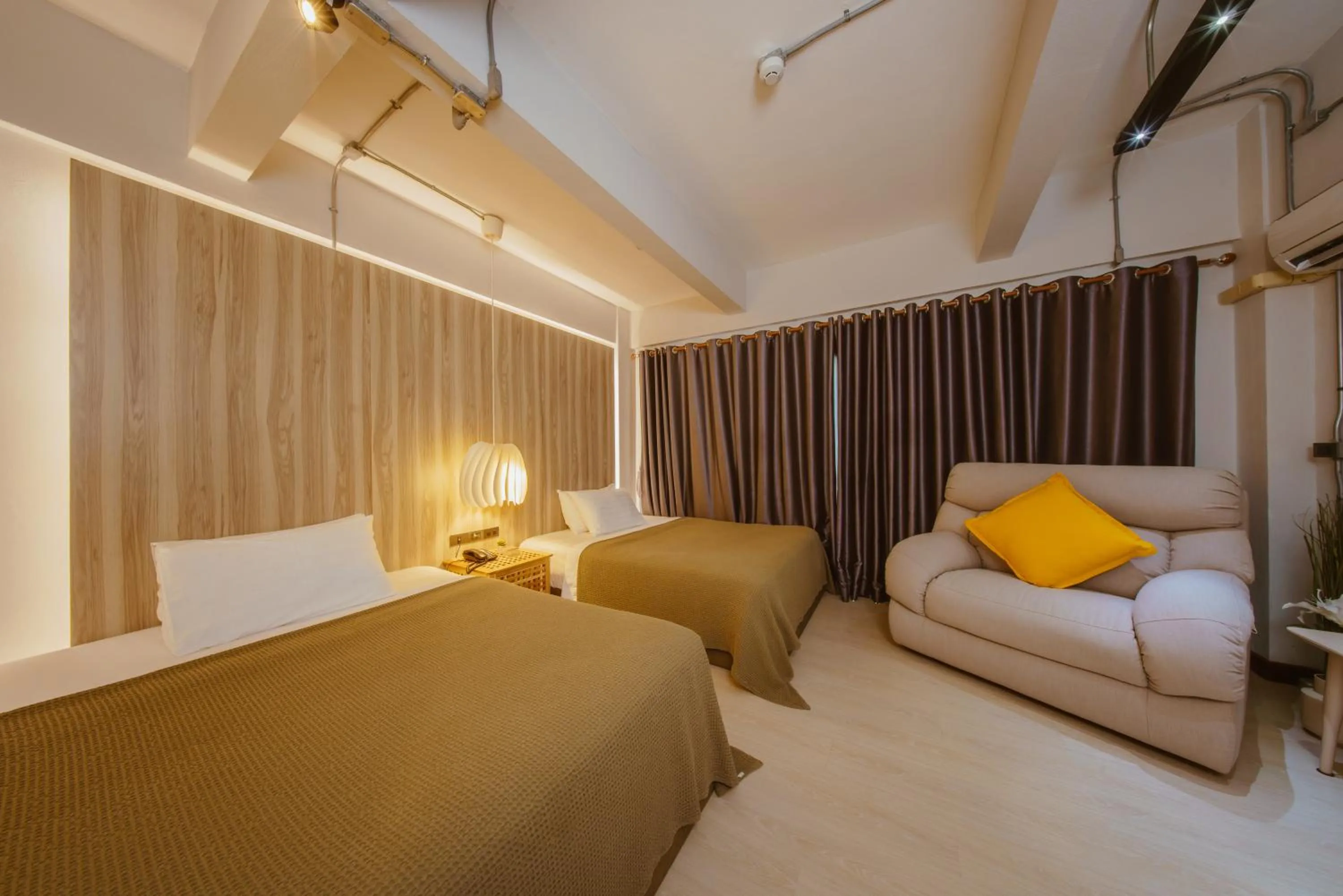 Bed in The Brown Hotel