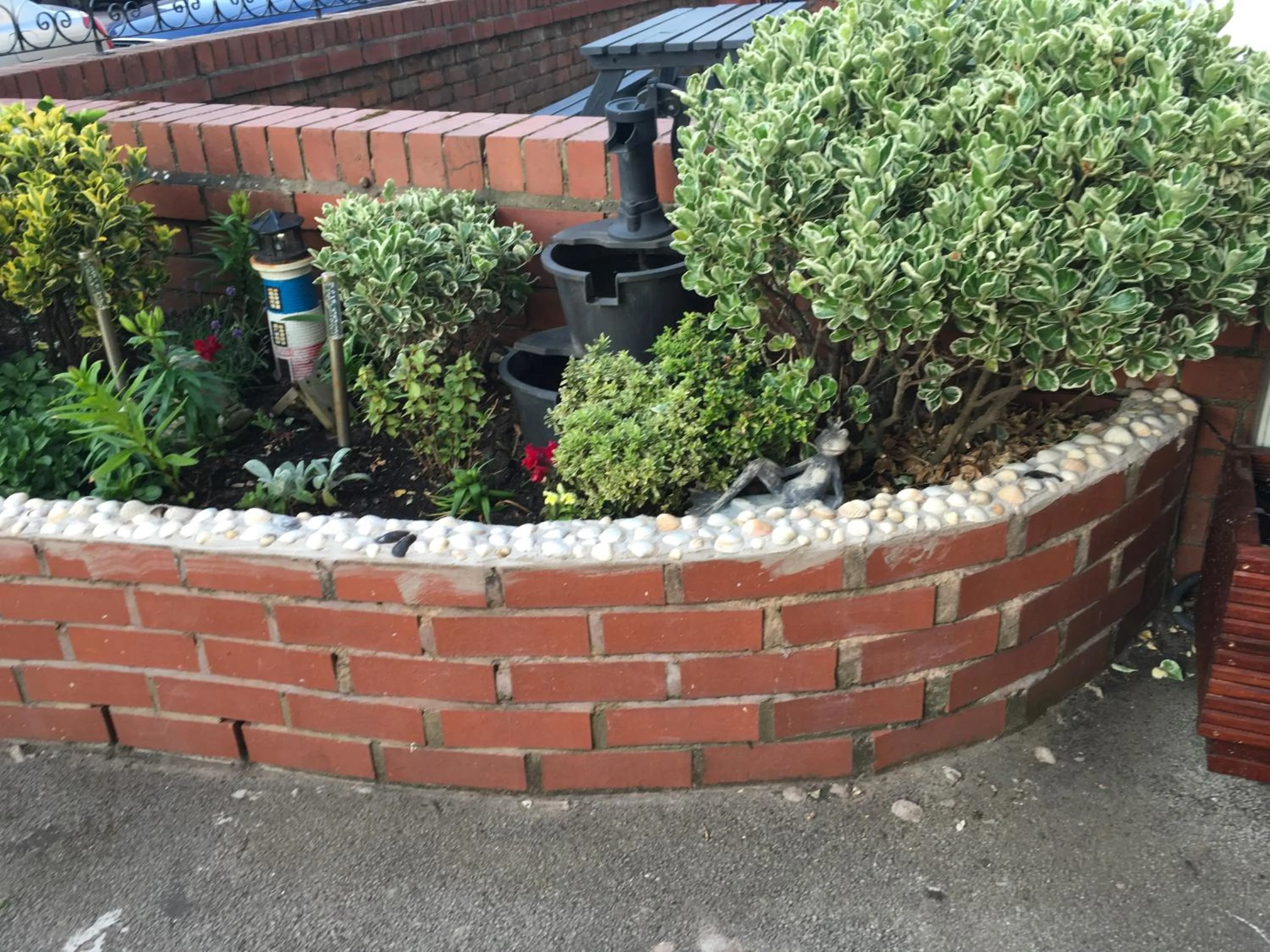 Garden in Hilbre Hotel