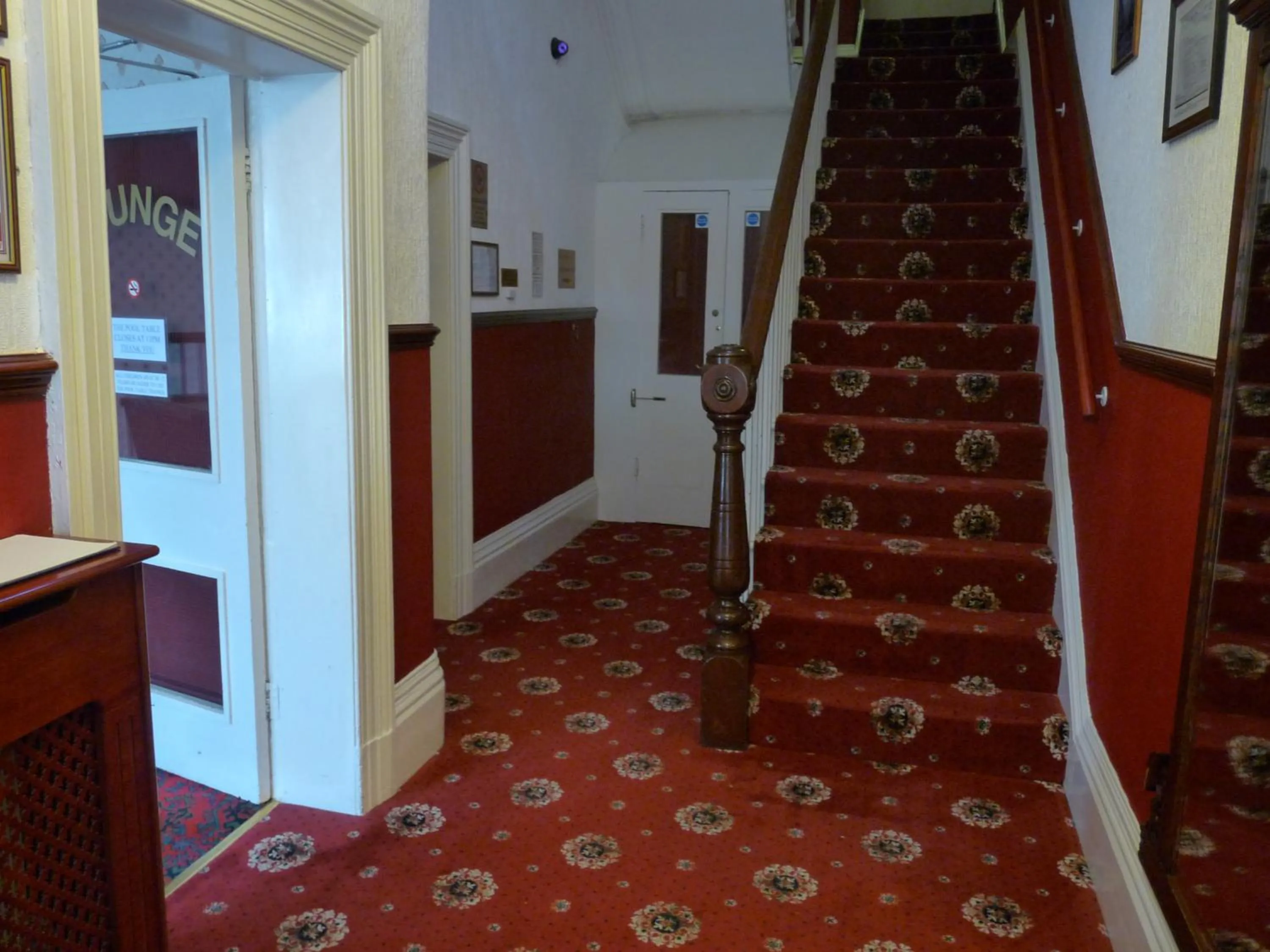 Lobby or reception in Hilbre Hotel