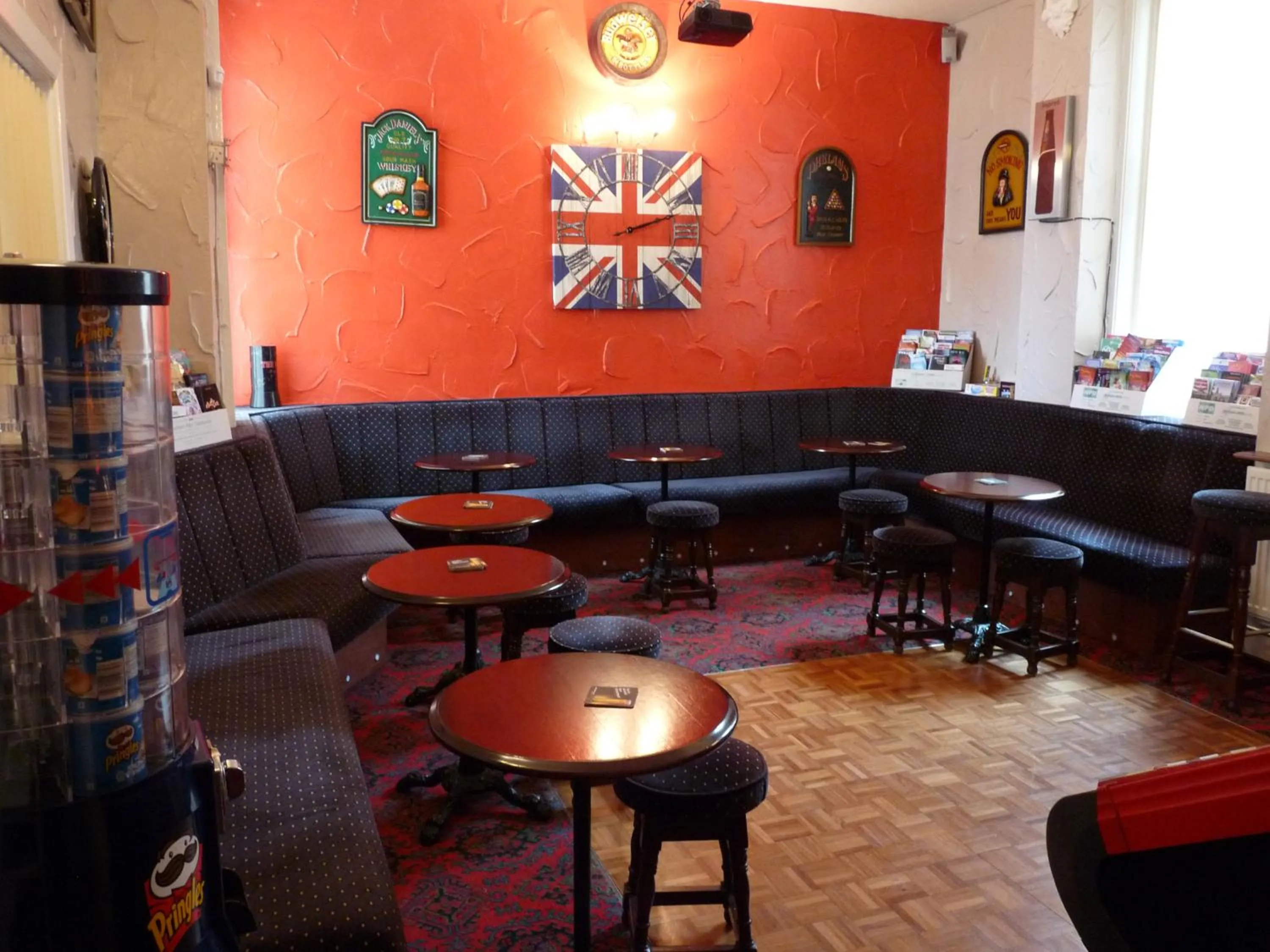 Alcoholic drinks in Hilbre Hotel