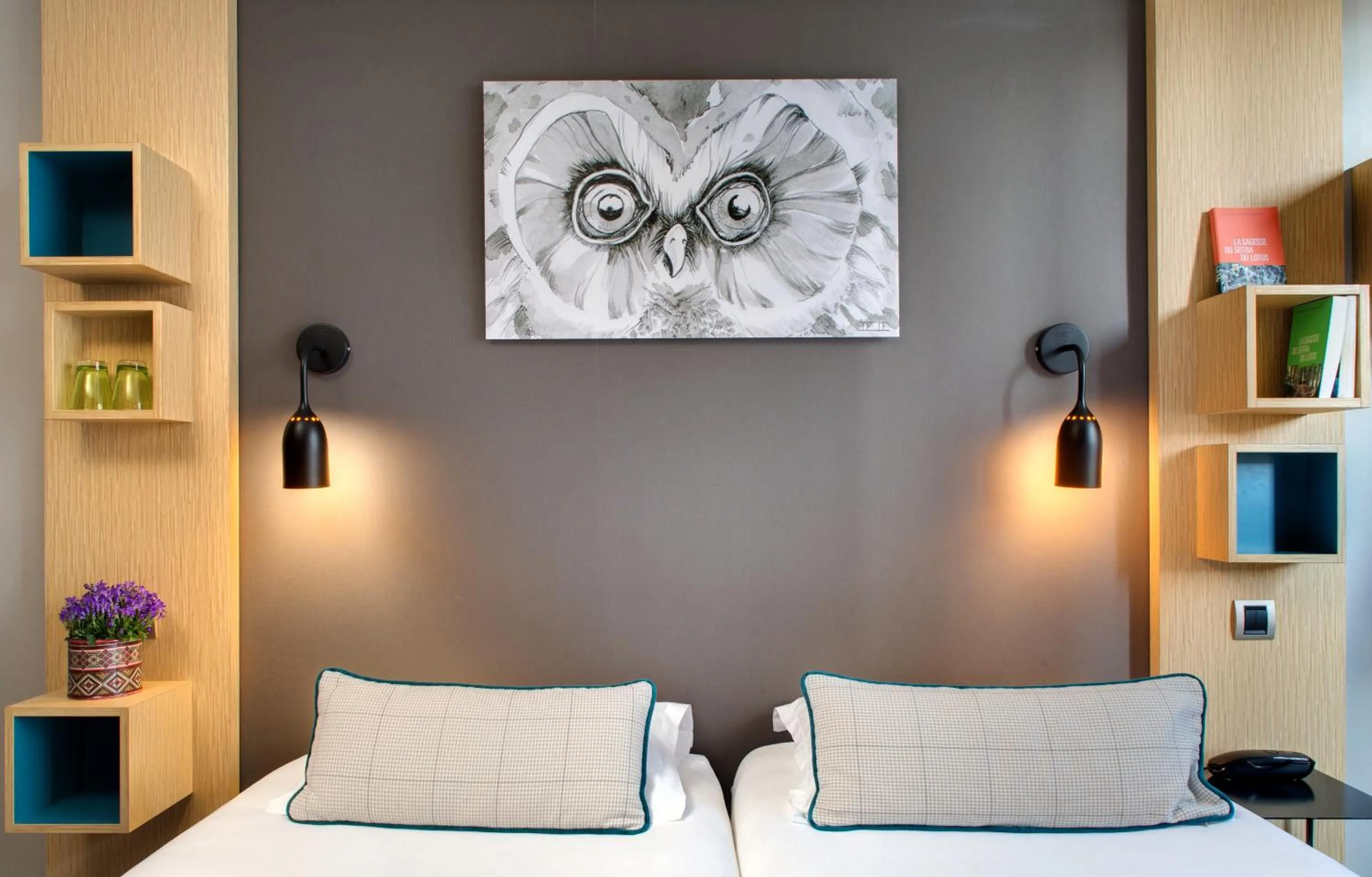 Bed in Chouette Hotel