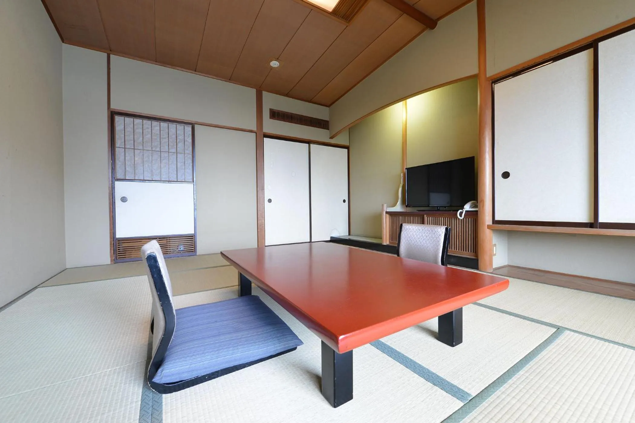 Photo of the whole room in Ooedo Onsen Monogatari Hotel Suiyotei