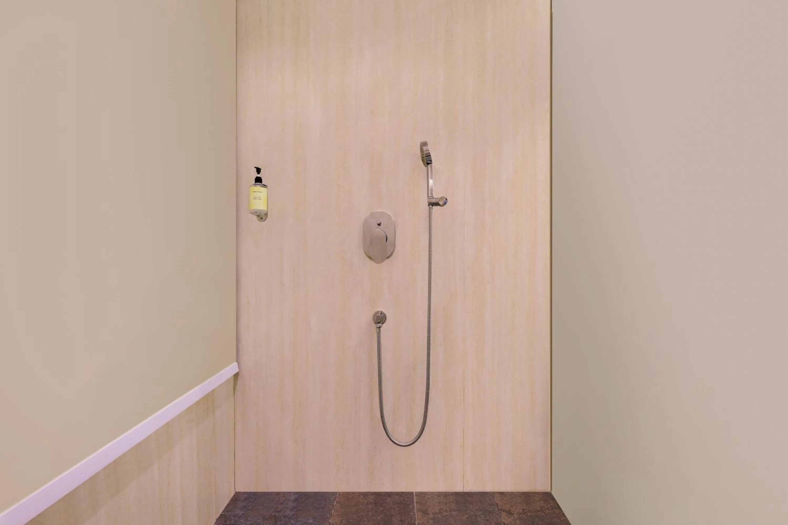 Bathroom in Lemon Tree Hotel Bhopal